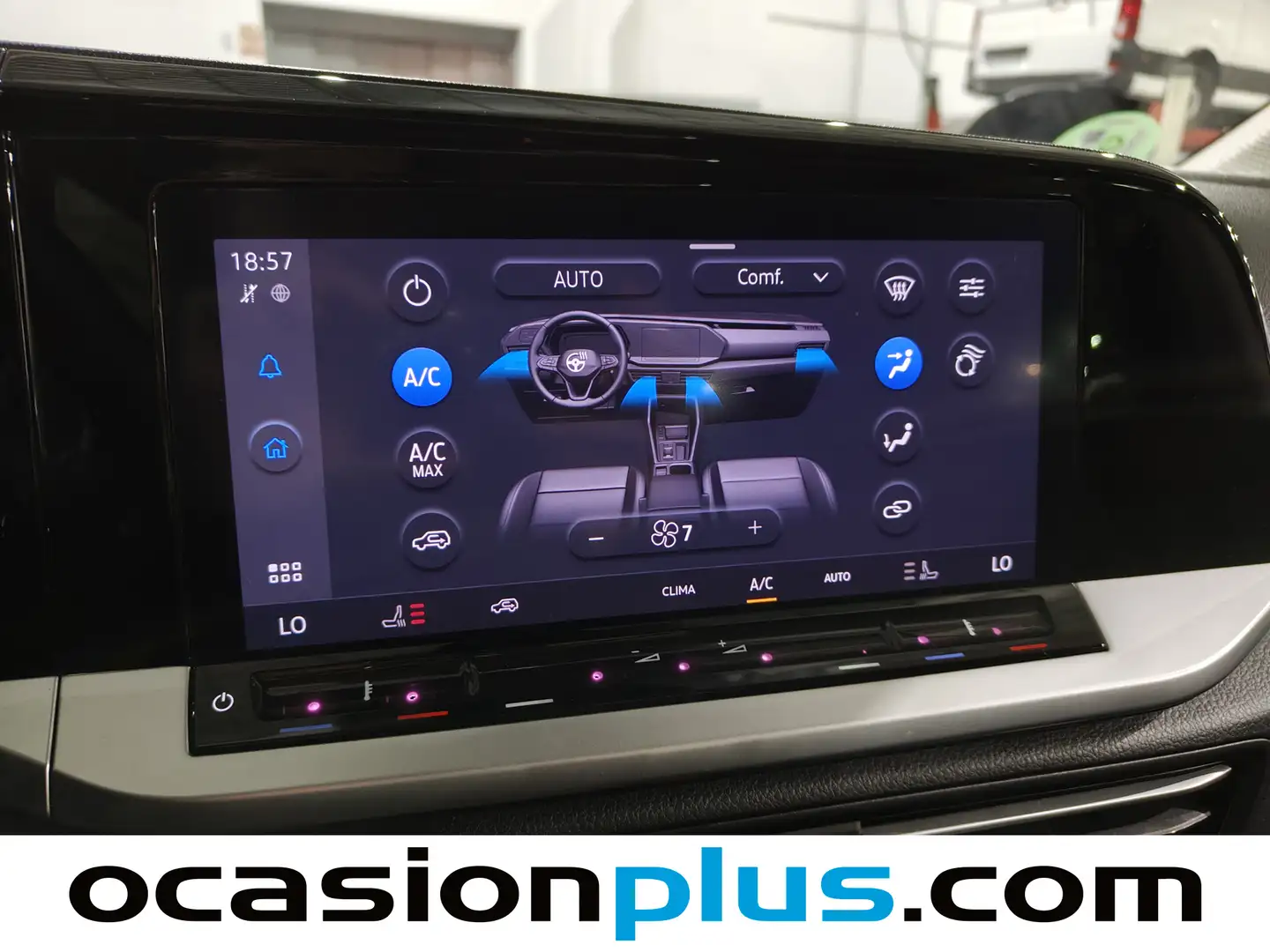 Foto Ford Grand Tourneo Connect Ford Grand Tourneo Connect 2.0 Ecoblue Titanium Auto (122 CV)