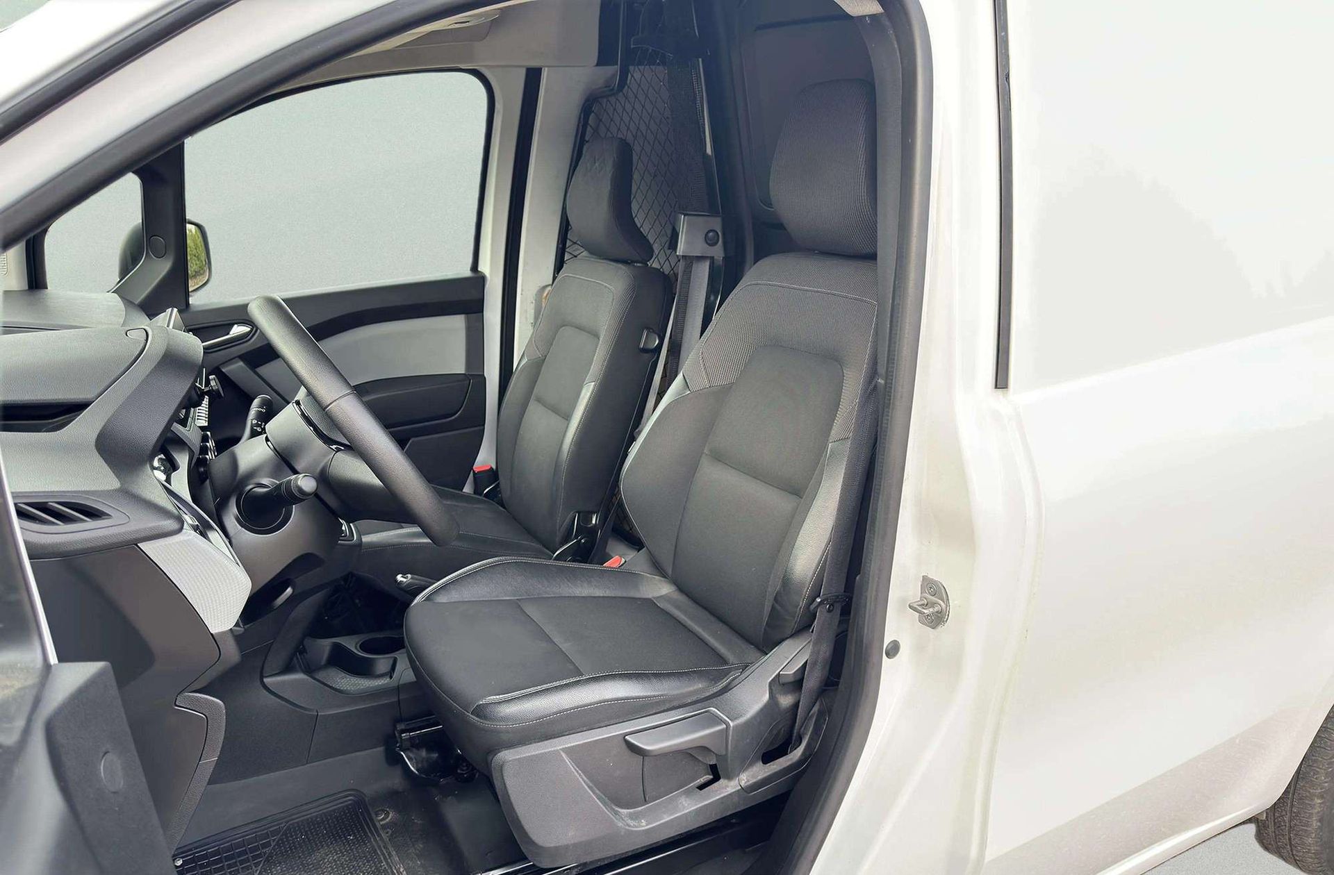 Renault Kangoo Profesional Blue dCi - foto 8
