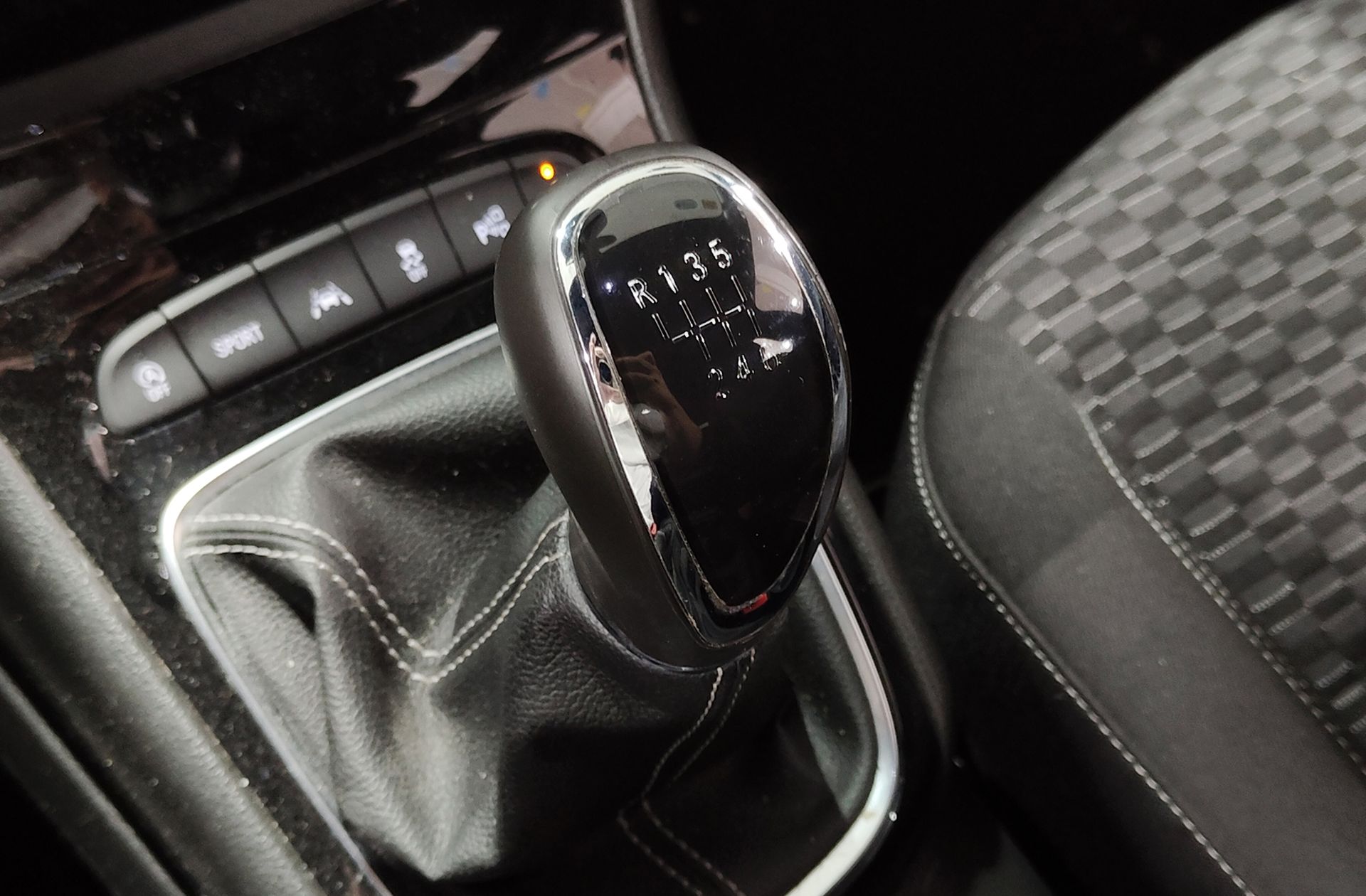 Opel Astra 1.4 Turbo Dynamic - foto 5