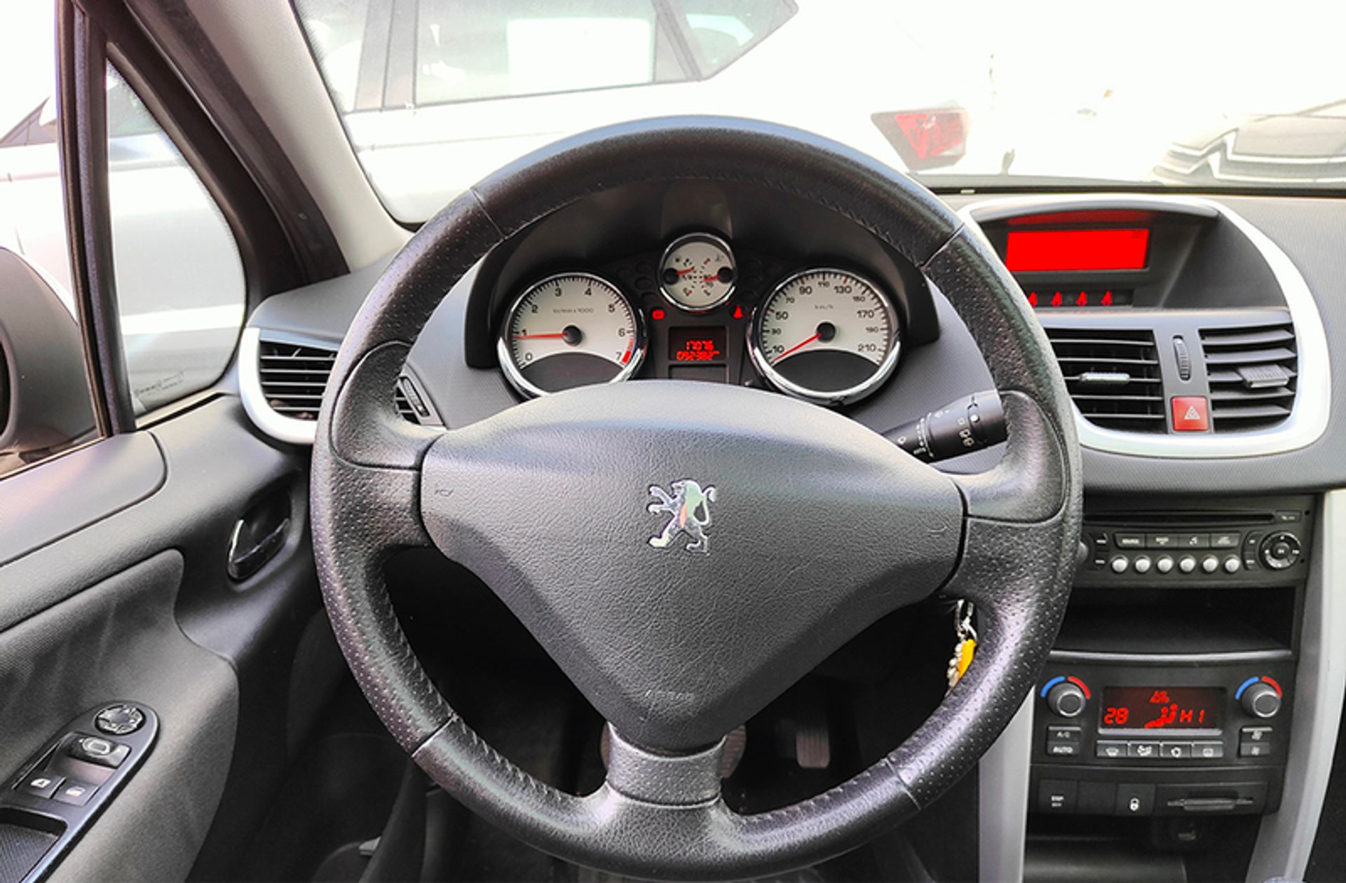 Peugeot 207 SW 1.4 VTi 16v Sport - foto 20