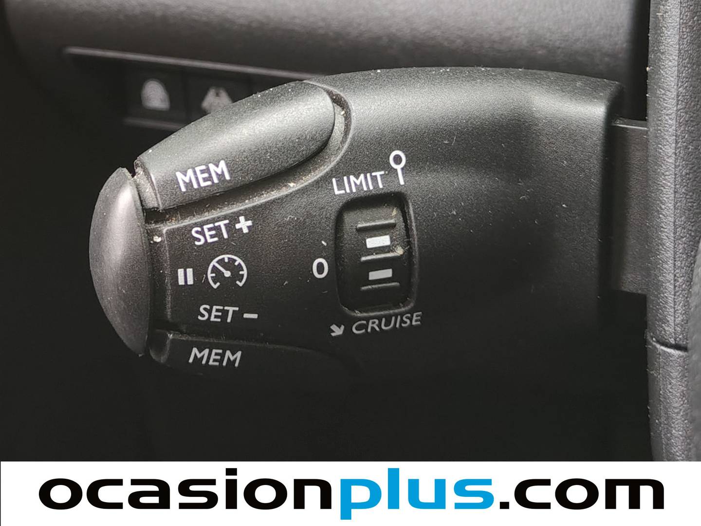 Acabados Citroën Berlingo Citroen Berlingo BlueHDi 130 S&S Talla M Shine (130 CV)