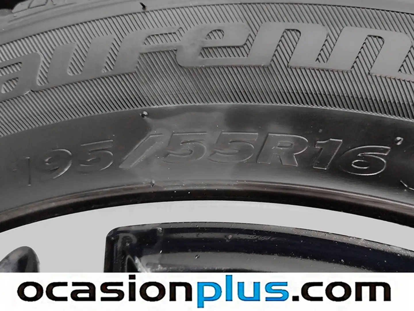 Foto Toyota Yaris Toyota Yaris 1.5 120H Business Plus (116 CV)