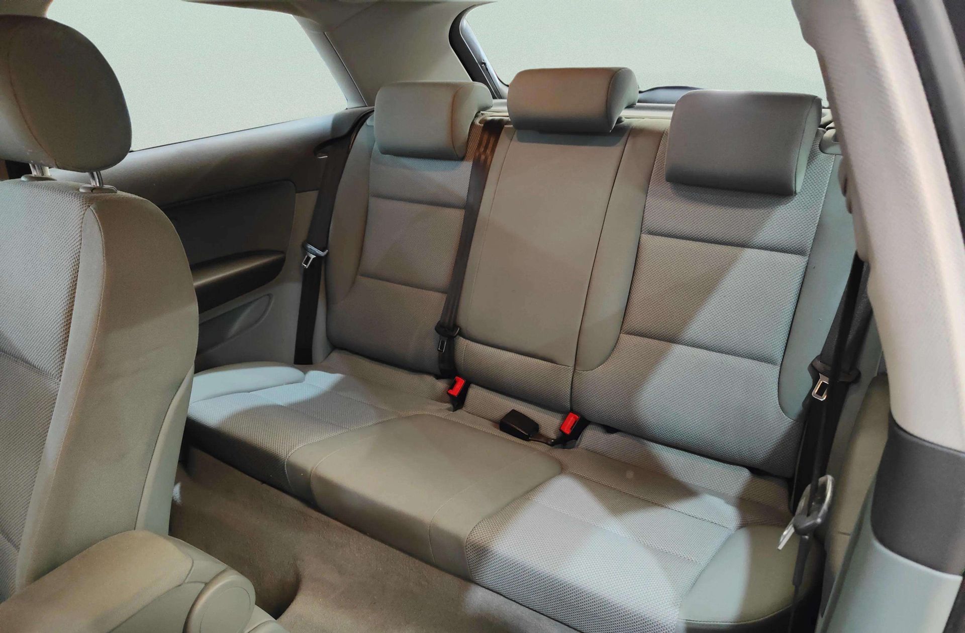 Audi A3 1.9 TDIe DPF Attraction - foto 9