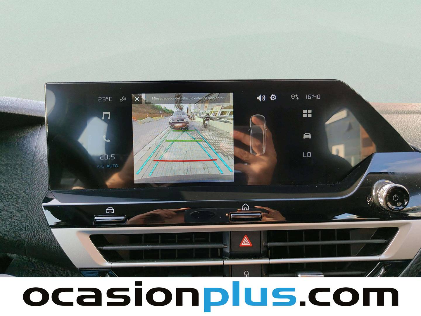 Equipamiento del Citroën C4 Citroën C4 PureTech 130 S&S Plus (131 CV)
