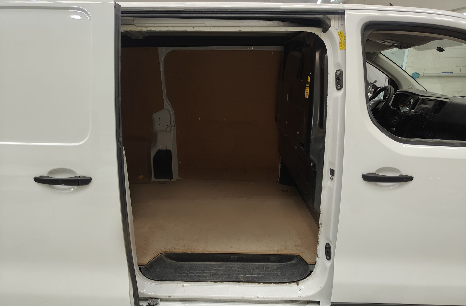 Toyota Proace Furgon 1.5D GX L1 3 plazas - foto 10