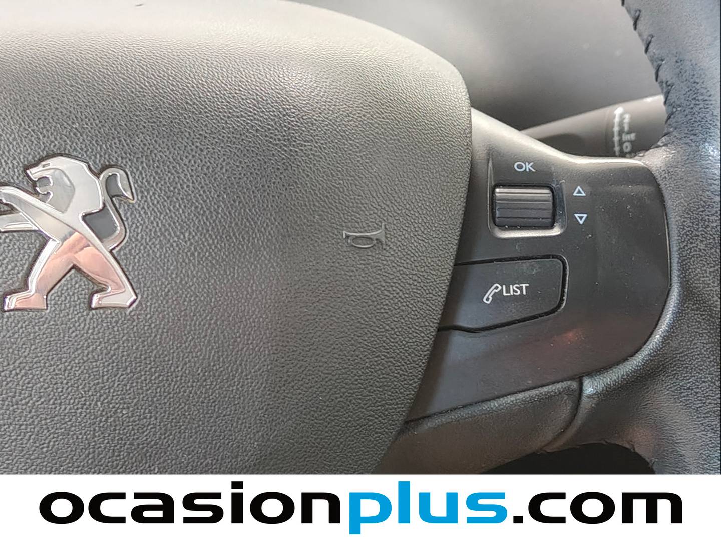 Peugeot 208 Peugeot 208 PureTech Signature (82 CV) seminuevo