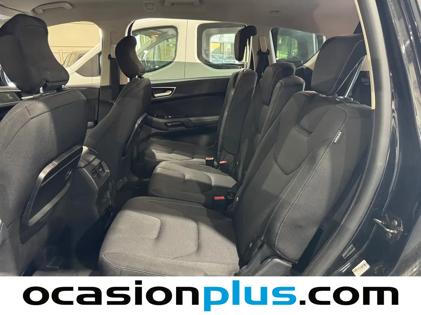 Foto Ford S-MAX Ford S-Max 2.5 Duratec Atkinson PHEV Titanium Auto (190 CV) 7 Plazas