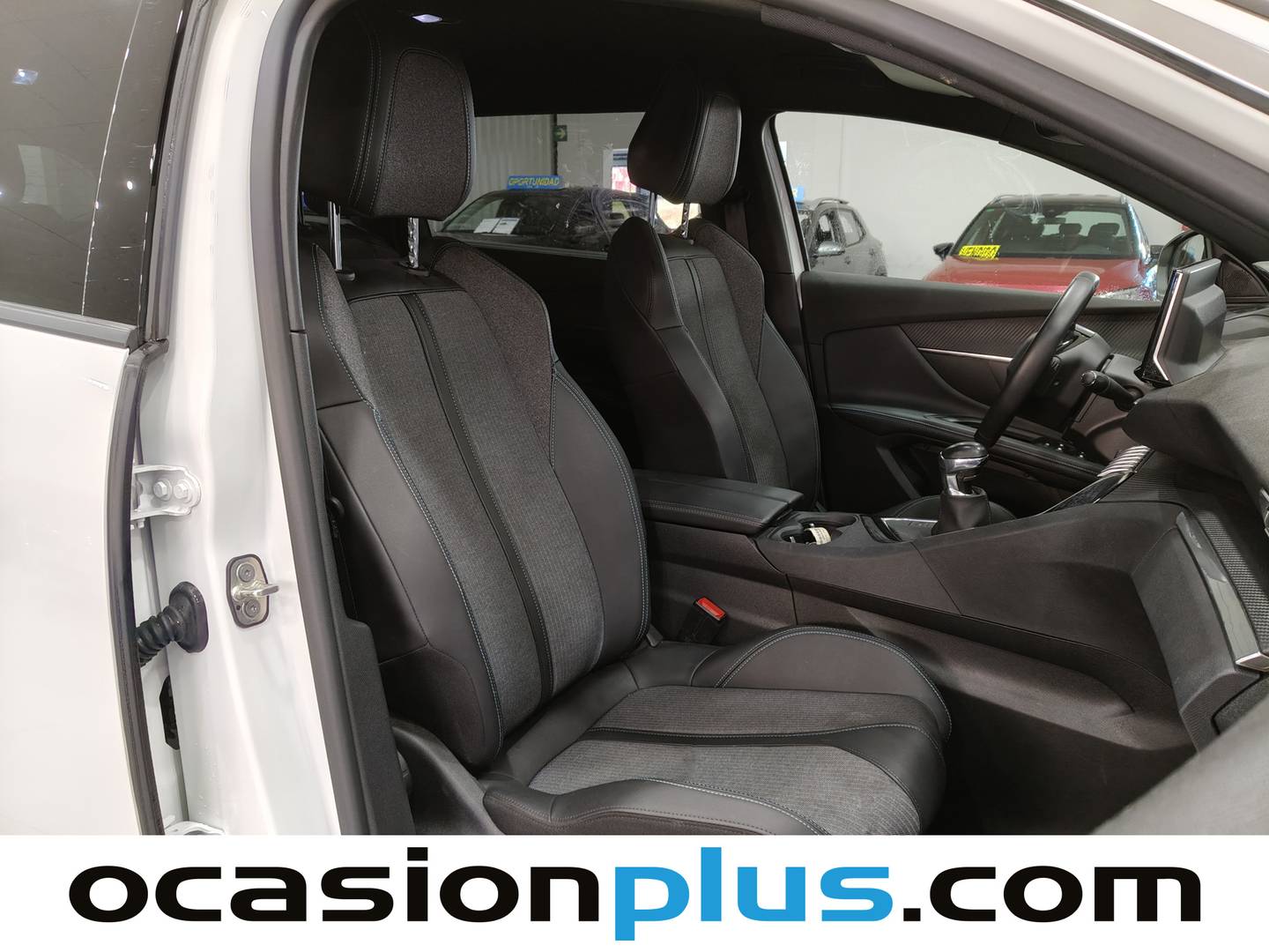 Peugeot 5008 Peugeot 5008 PureTech 130 S&S Allure Pack (130 CV) 7 Plazas 2024