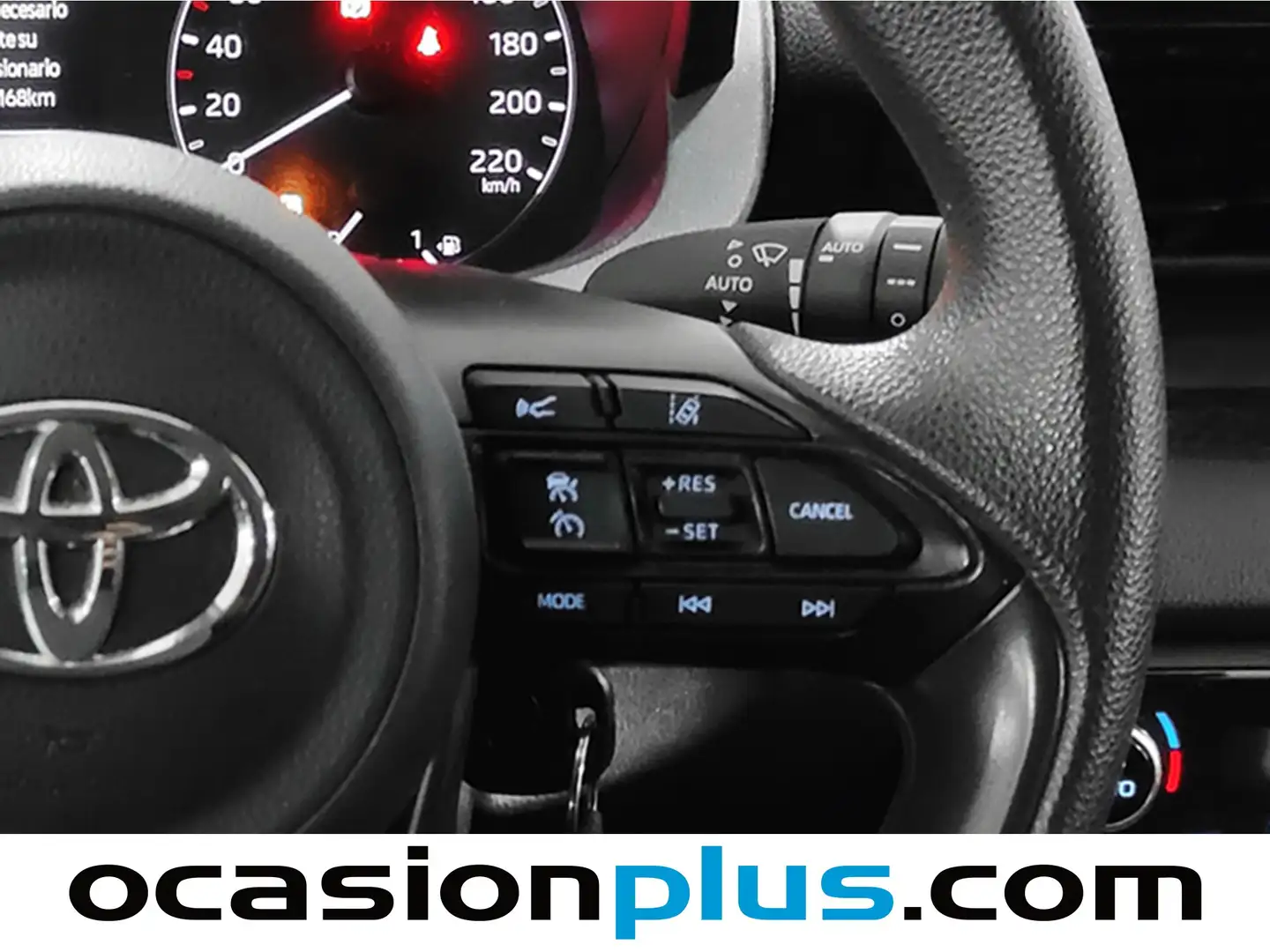 Foto Toyota Yaris Toyota Yaris 120H Business Plus (116 CV)