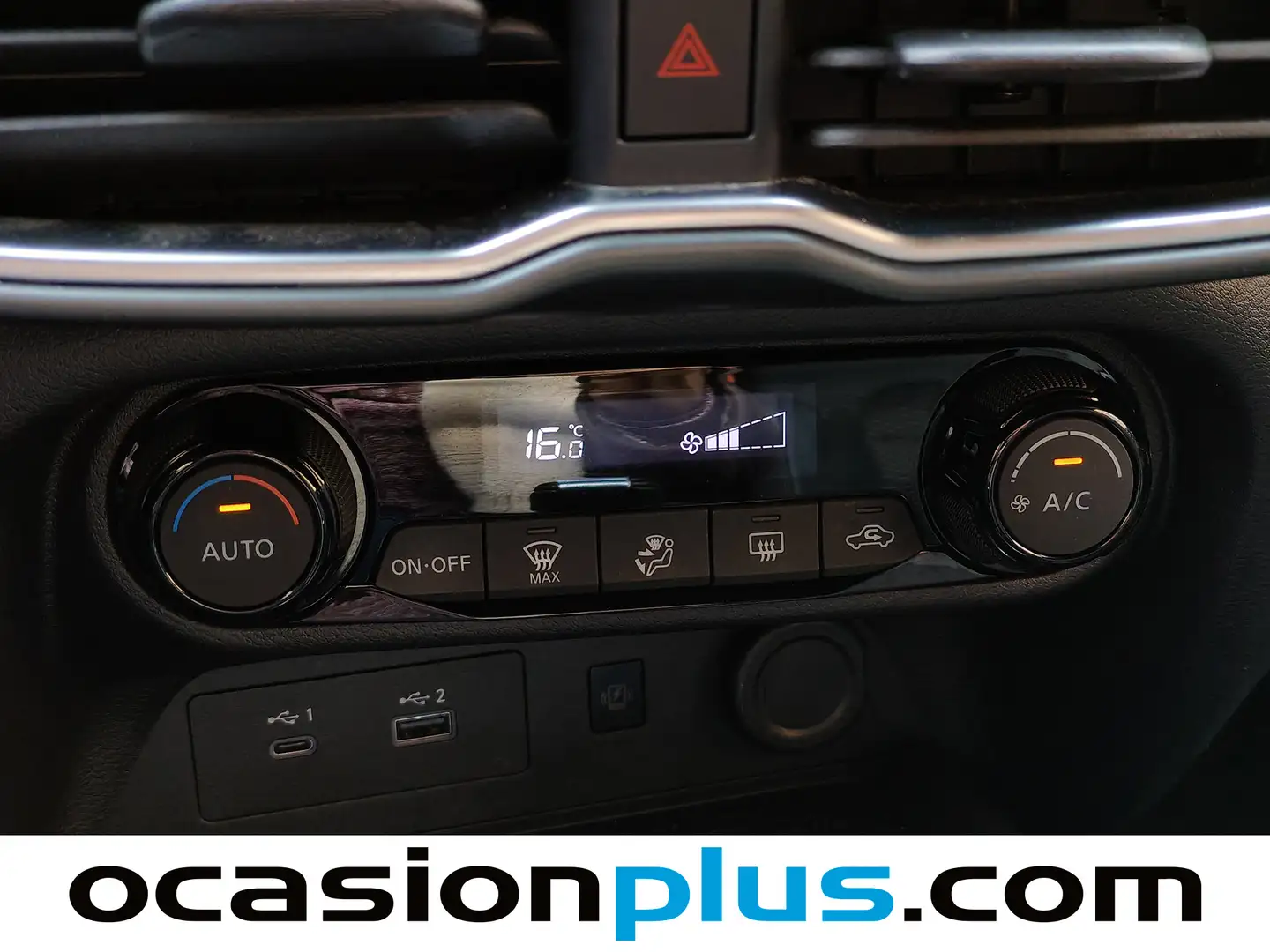 Foto Nissan JUKE Nissan Juke DIG-T N-Connecta 4x2 DCT  (114 CV)