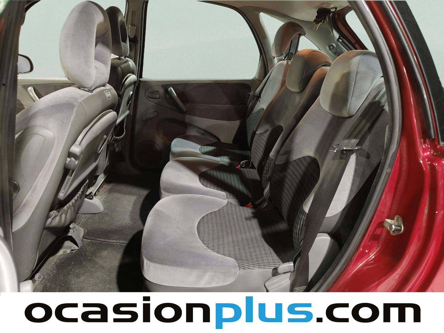 Foto asientos traseros Citroën Xsara Picasso Citroën Xsara Picasso 1.6 HDI SX (92 CV)