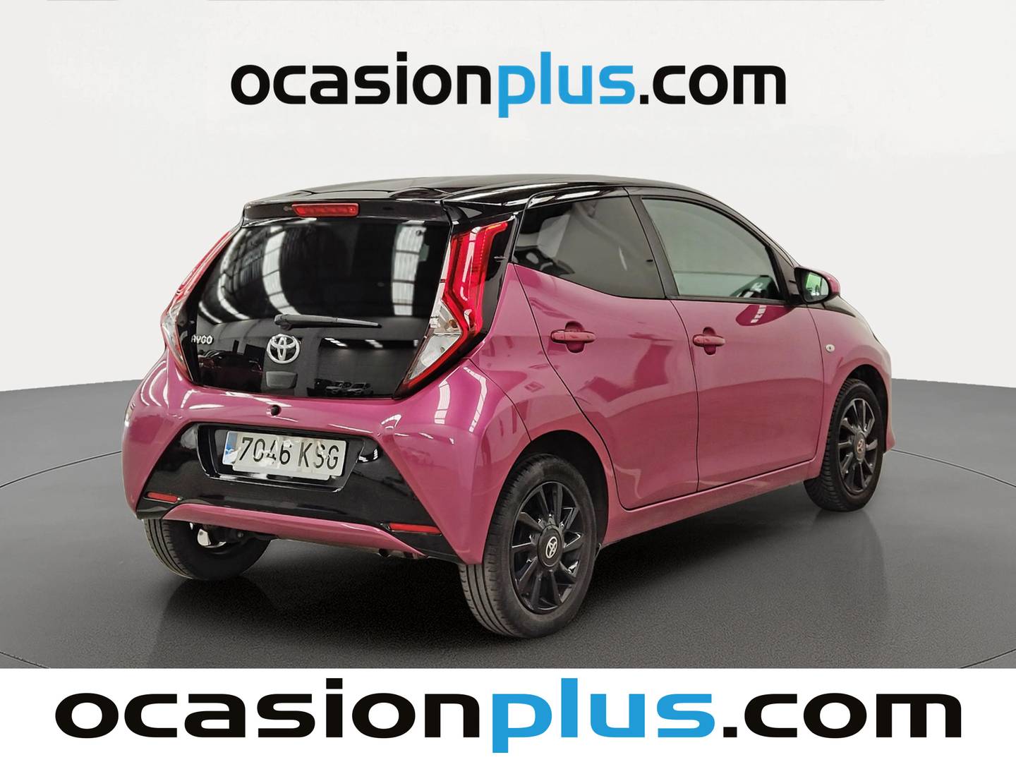 Foto trasera Toyota Aygo Toyota Aygo 1.0 70 x-cite (72 CV) derecha