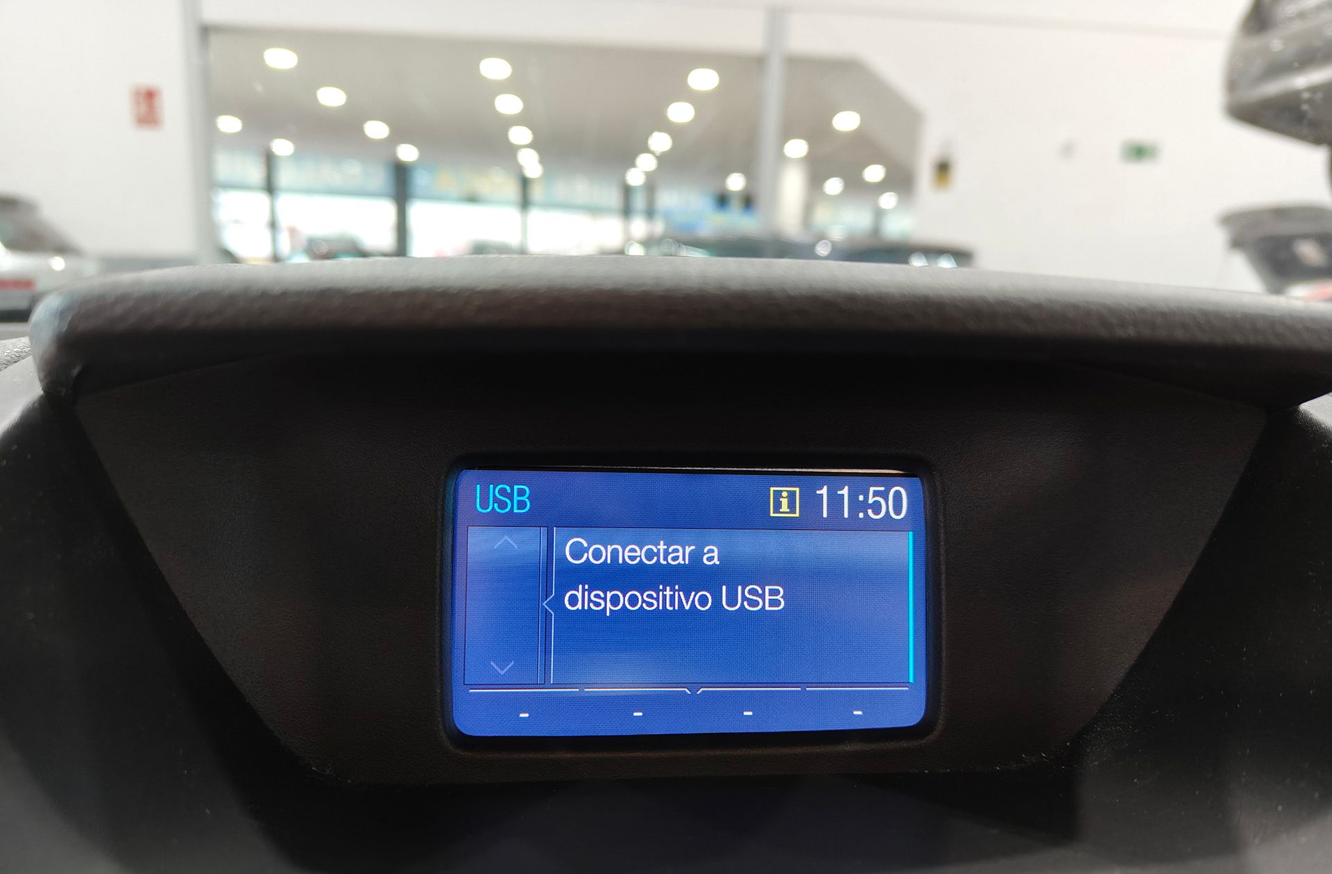 Ford EcoSport 1.5 TDCi Trend - foto 28