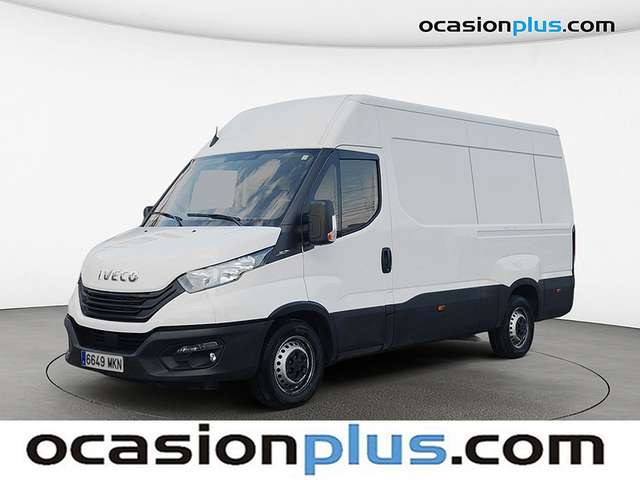 Iveco Daily Furgon 35S 16 V 3520L/H2 (156 CV) de segunda mano