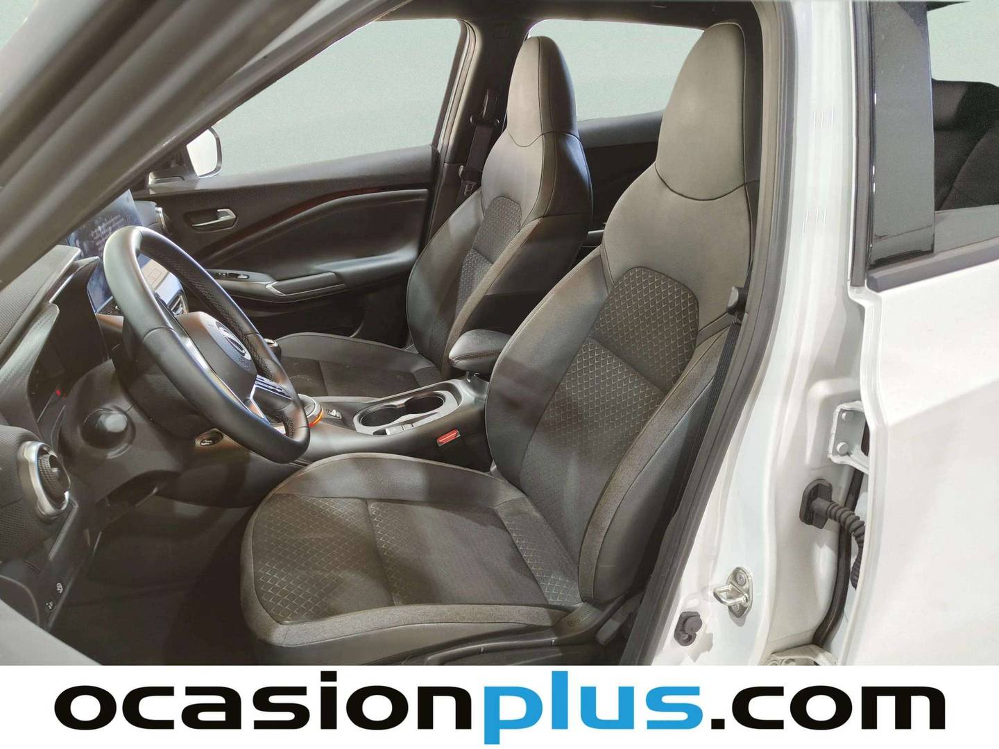 Foto asientos delanteros Nissan JUKE Nissan Juke DIG-T N-Connecta 4x2 (114 CV)