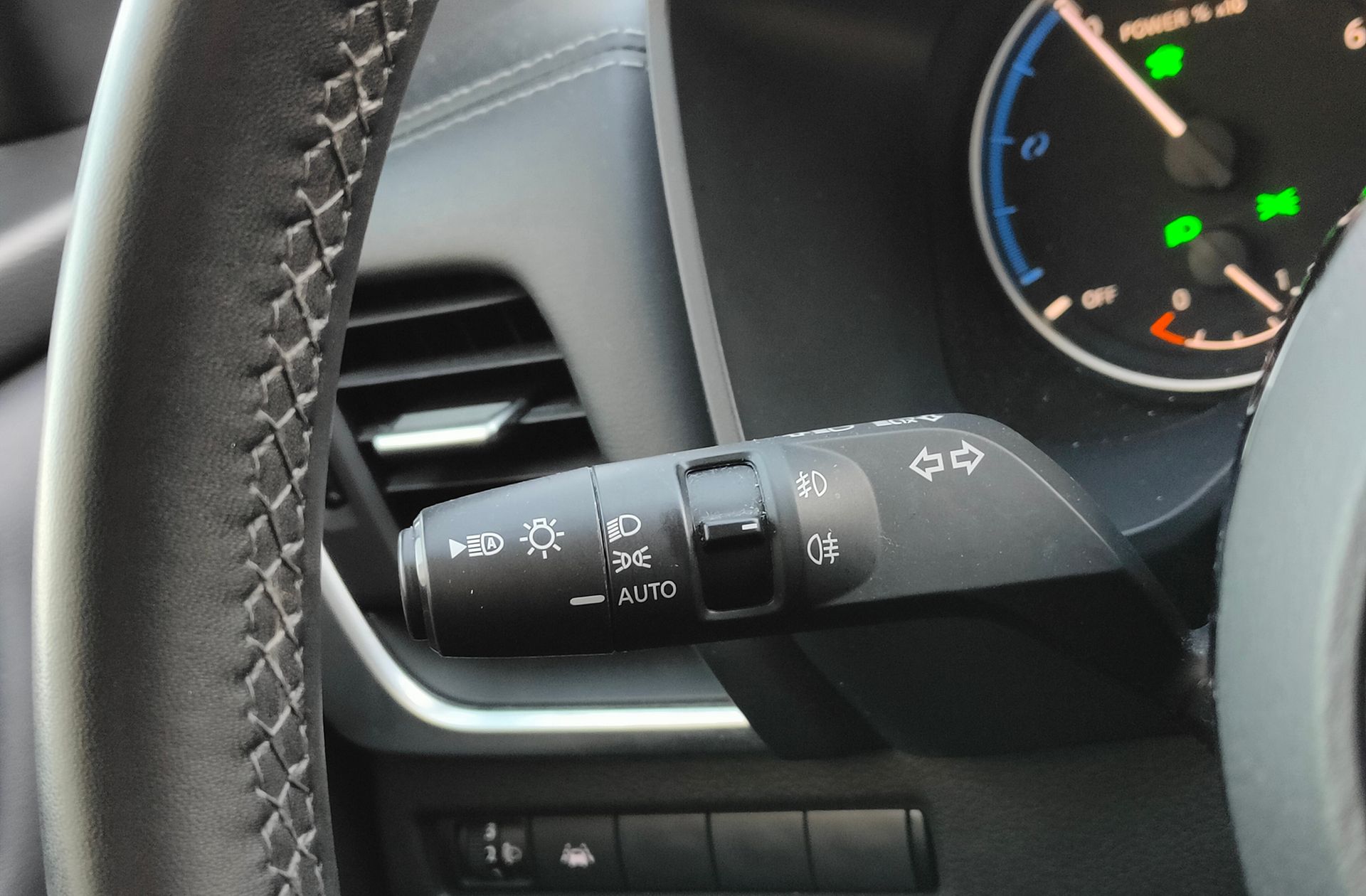 Nissan Qashqai E-POWER N-Connecta - foto 24
