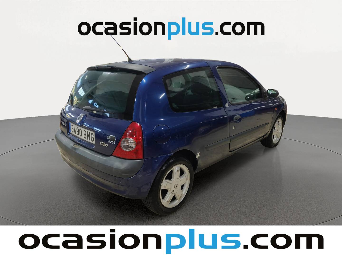 Foto trasera Renault Clio Renault Clio 1.2 RT (60 CV) derecha