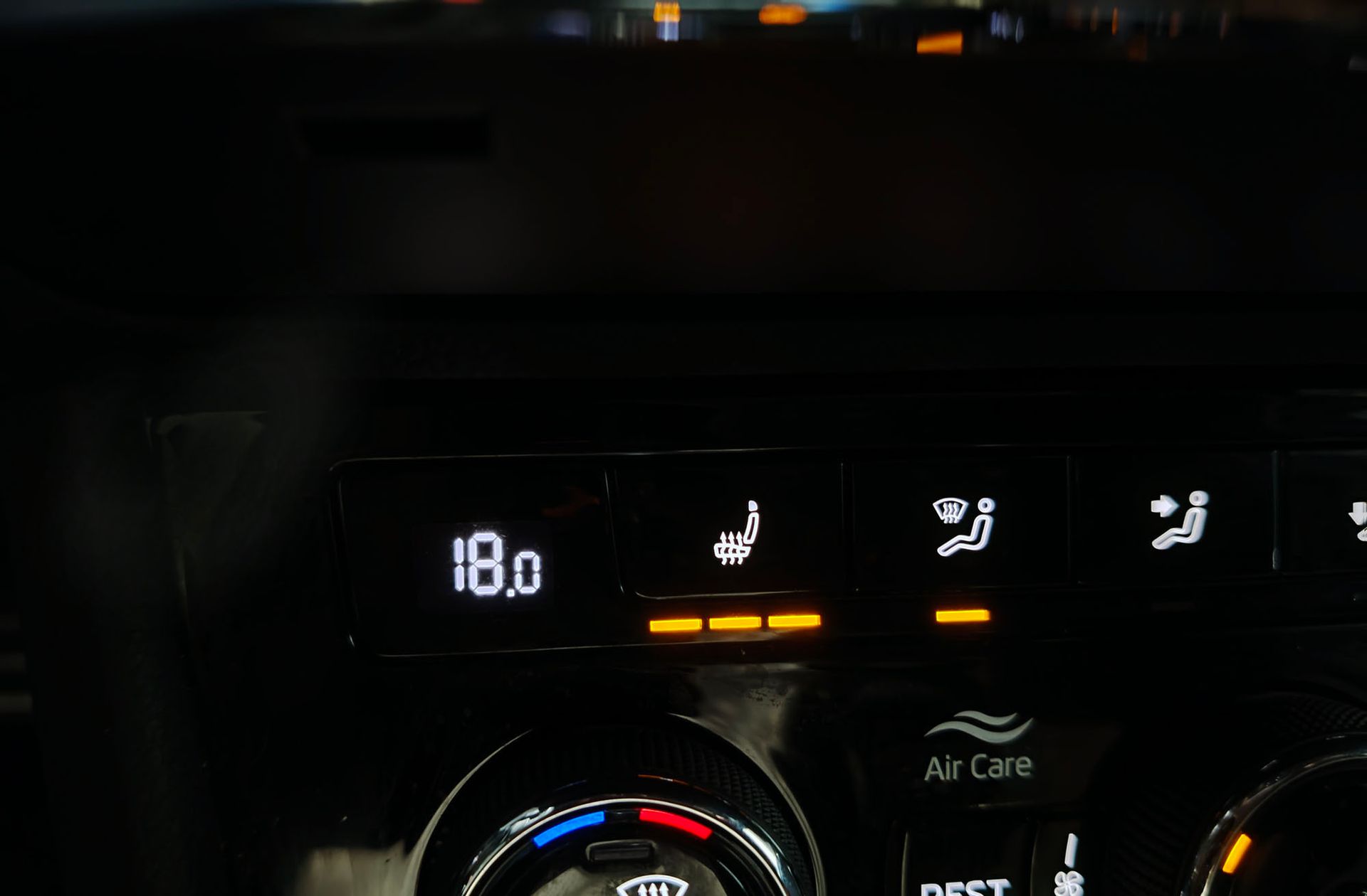 Škoda Superb 1.5 TSI Sport Line DSG - foto 8