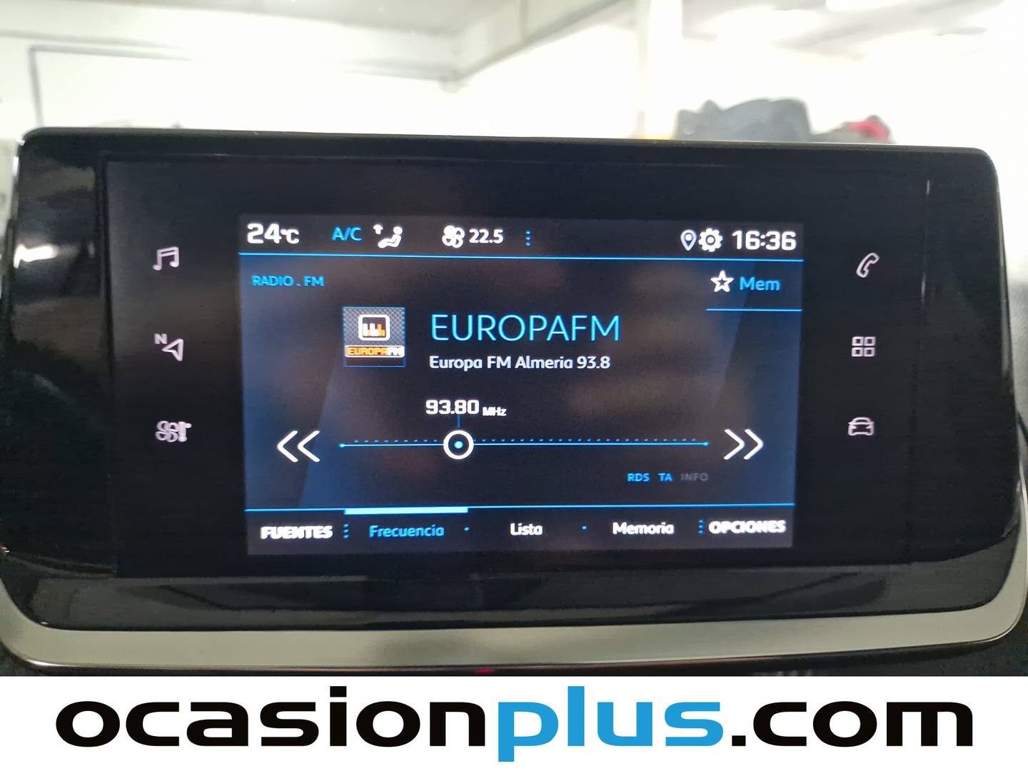 Foto Peugeot 2008 Peugeot 2008 PureTech 130 S&S Allure Pack (130 CV)