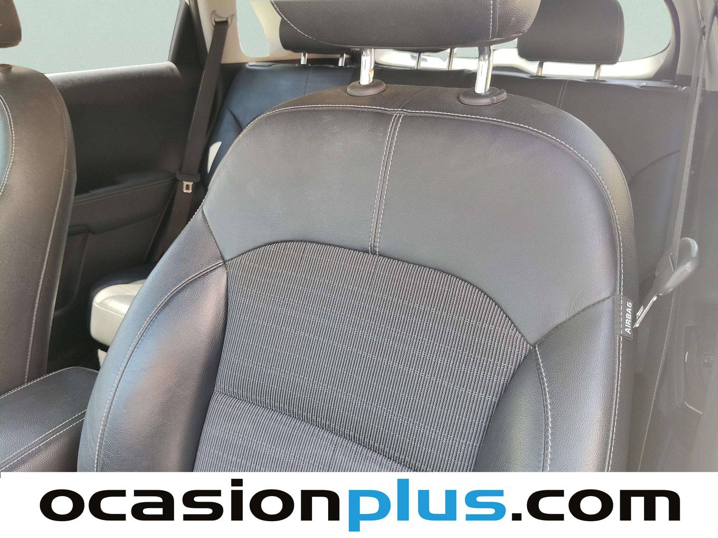Extras y acabados del KIA Niro KIA Niro 1.6 GDi HEV Híbrido Drive (141 CV)