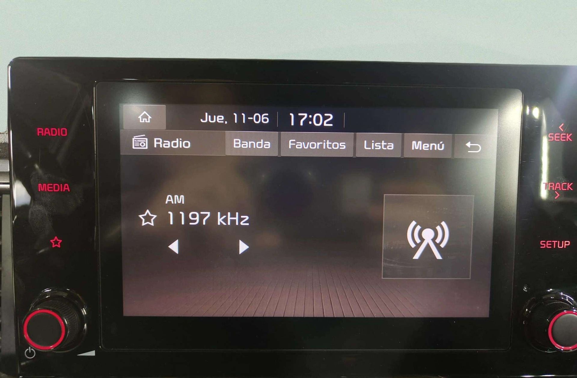 Kia Ceed 1.6 MHEV iMT Drive - foto 31