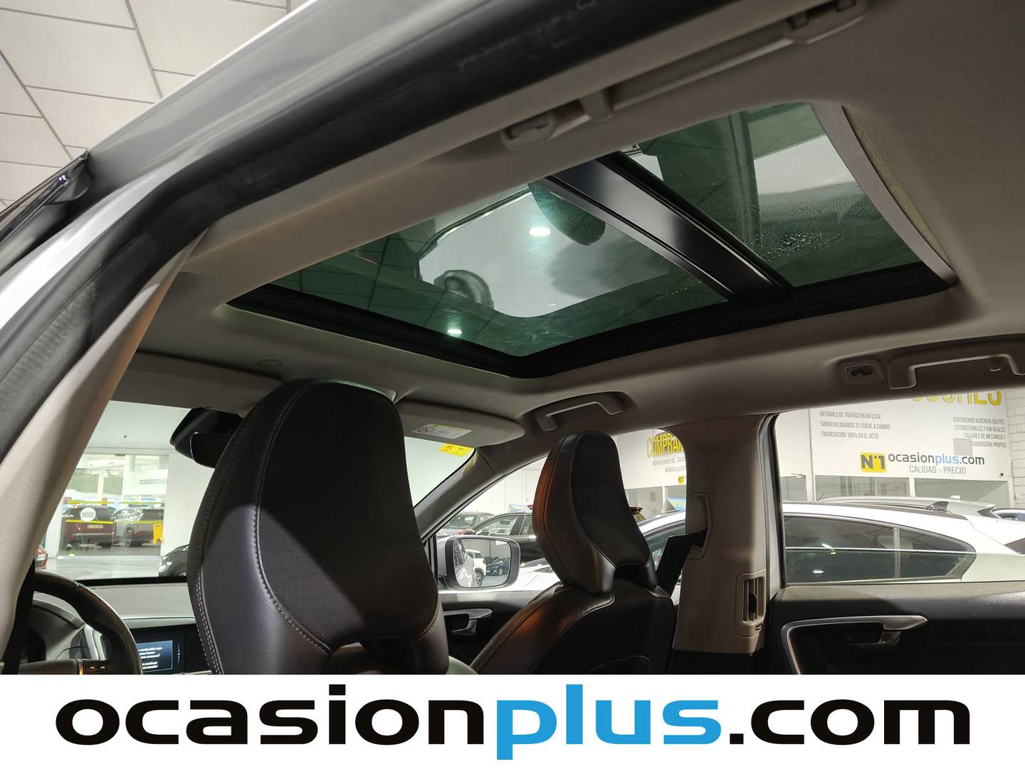 Foto Volvo XC60 Volvo XC60 D4 Momentum Auto (190 CV)