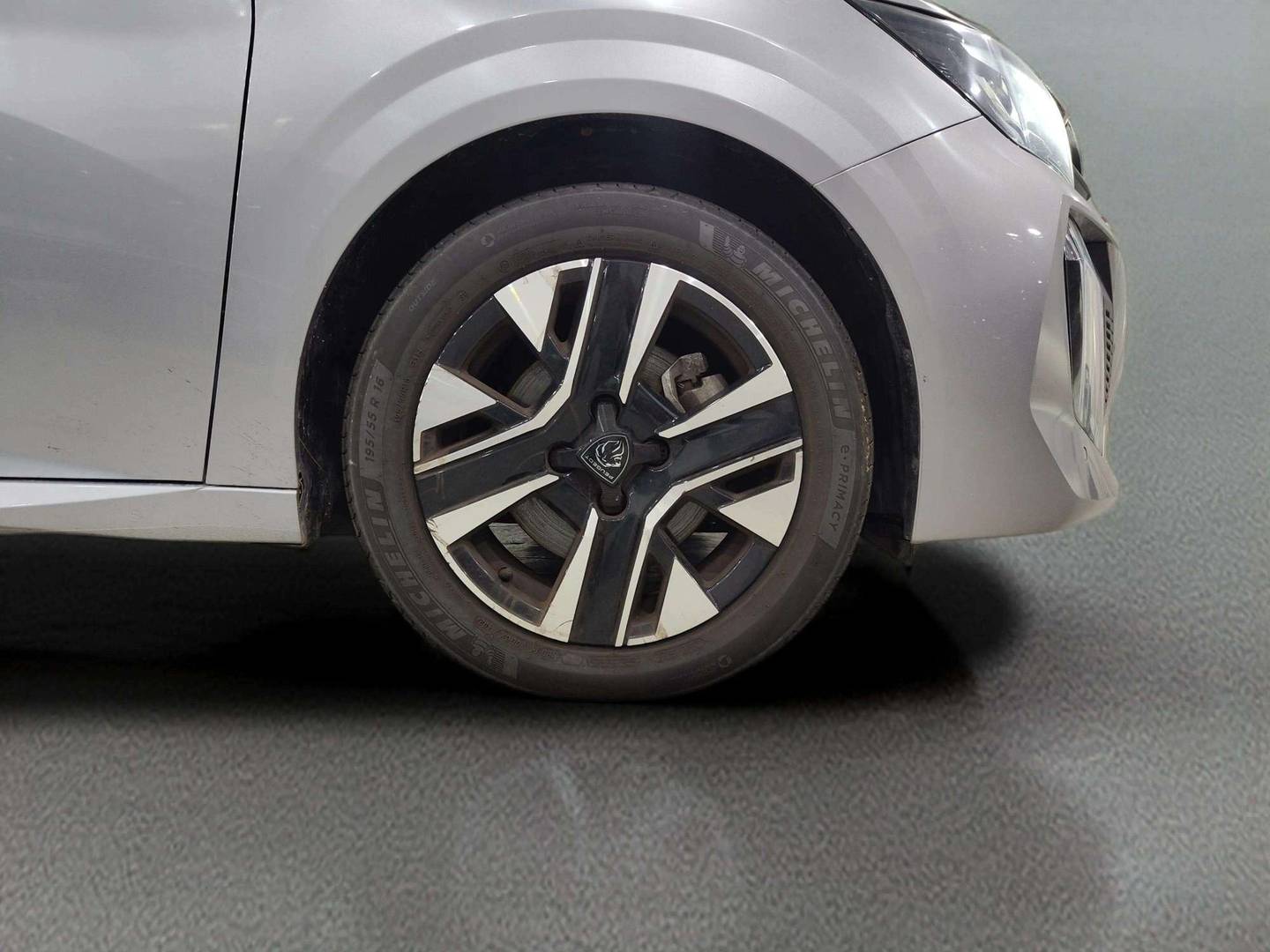 Peugeot 208 Peugeot 208 PureTech 100 Allure (100 CV) al mejor precio