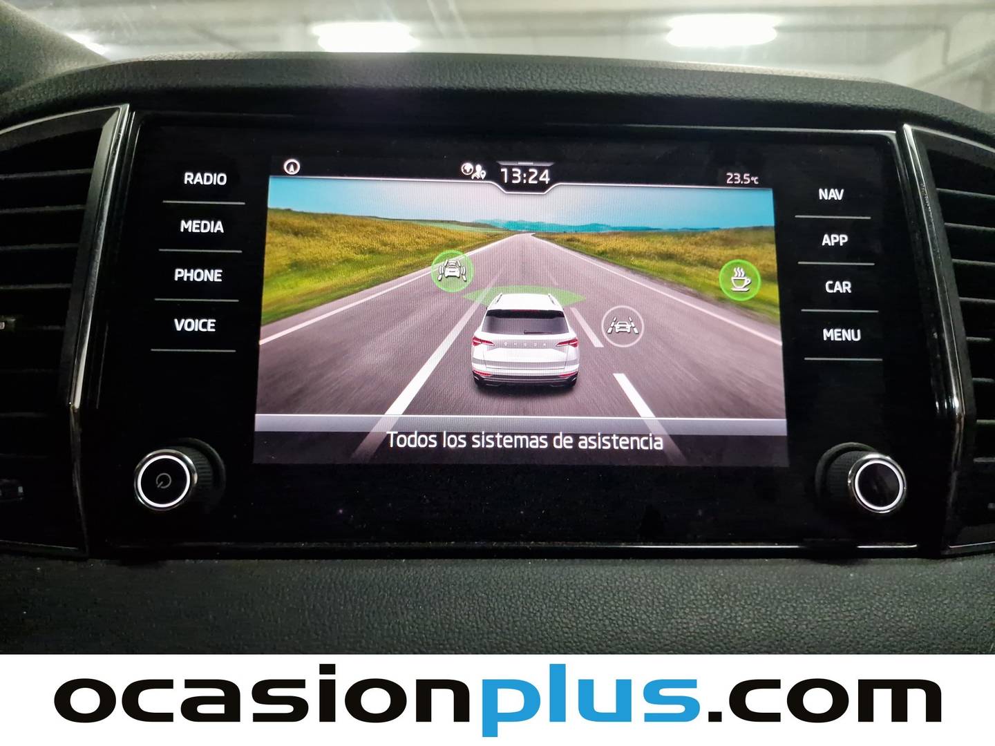 Foto Skoda Karoq Skoda Karoq 2.0 TDI Selection  (115 CV)