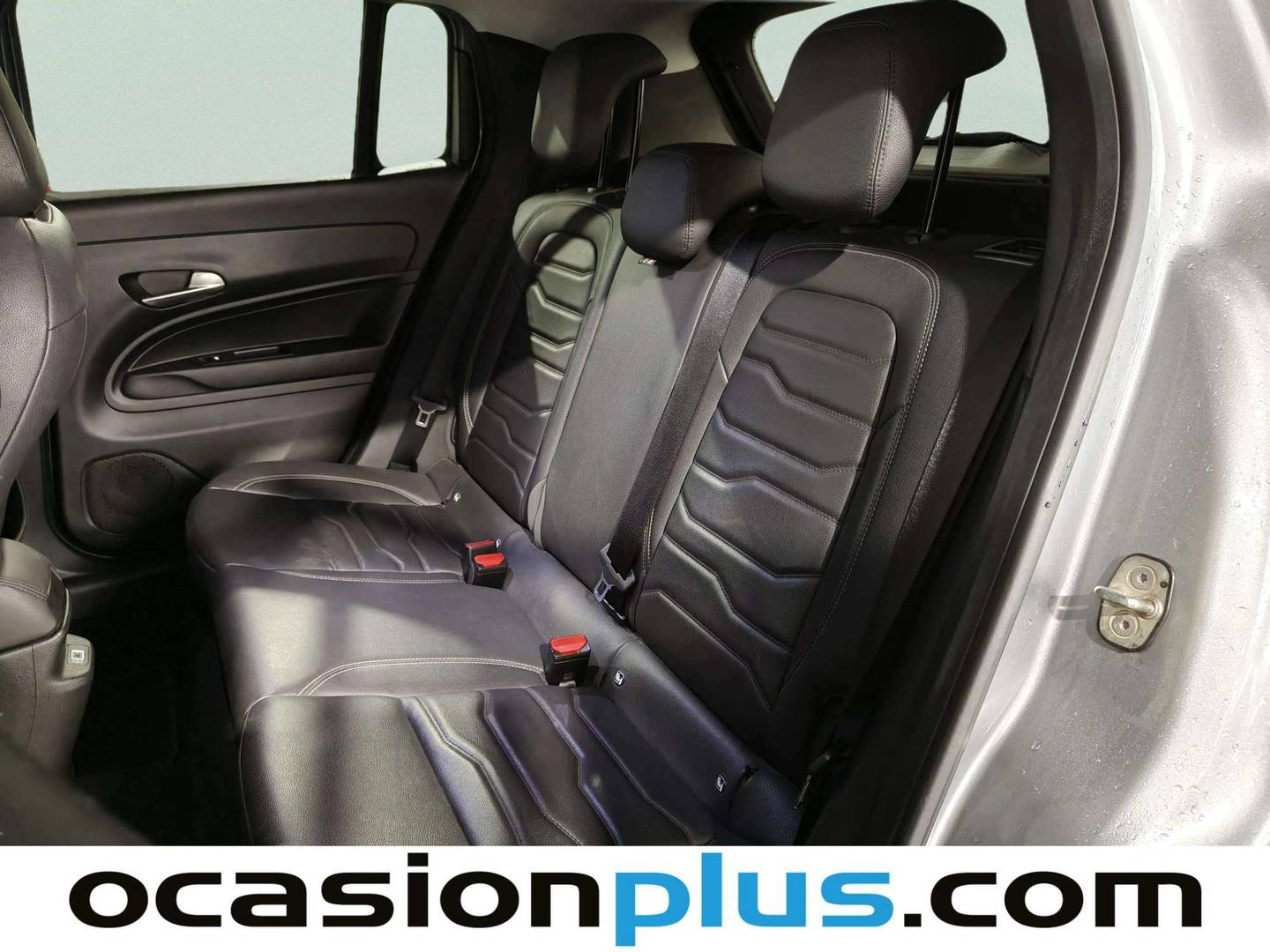 Foto Jeep Avenger Jeep Avenger 1.2 G Summit (100 CV)