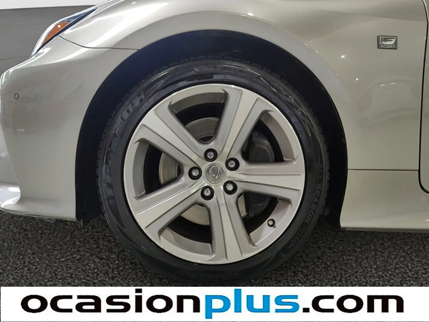 Foto Lexus RC Lexus RC 300h Executive (223 CV)