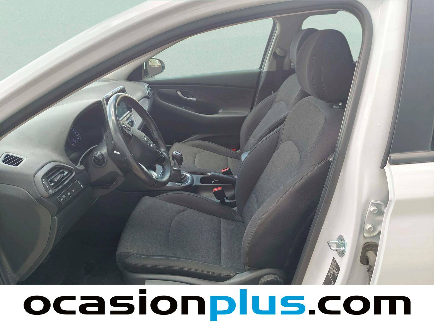 Foto asientos delanteros Hyundai i30 Hyundai i30 1.6 CRDI Klass LRR (116 CV)
