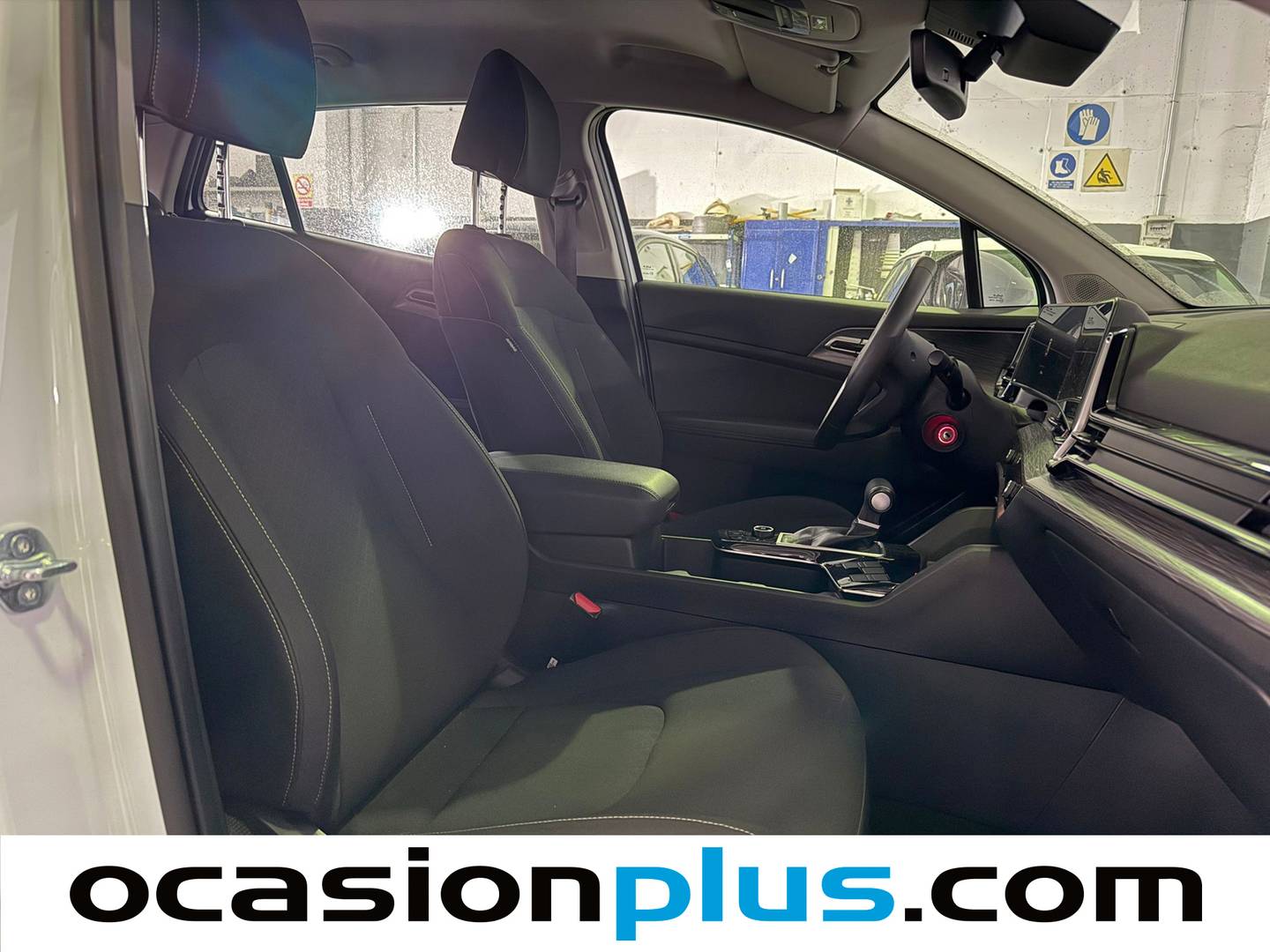 KIA Sportage Kia Sportage 1.6 CRDi MHEV Business 4x2 DCT (136 CV) automático