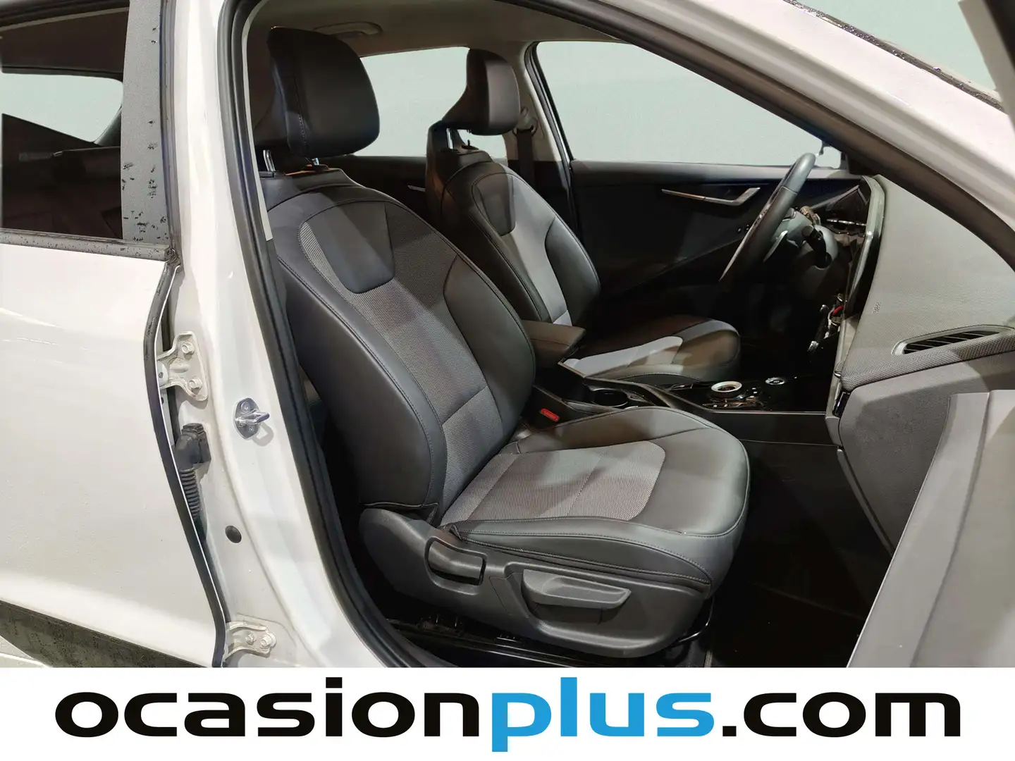 Foto KIA Niro Kia Niro 1.6 GDi HEV Drive (129 CV)