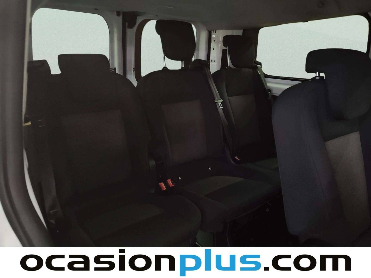Extras y acabados del Ford Transit Custom Ford Transit Custom Kombi 2.0 TDCI 320 L1 Ambiente (105 CV)