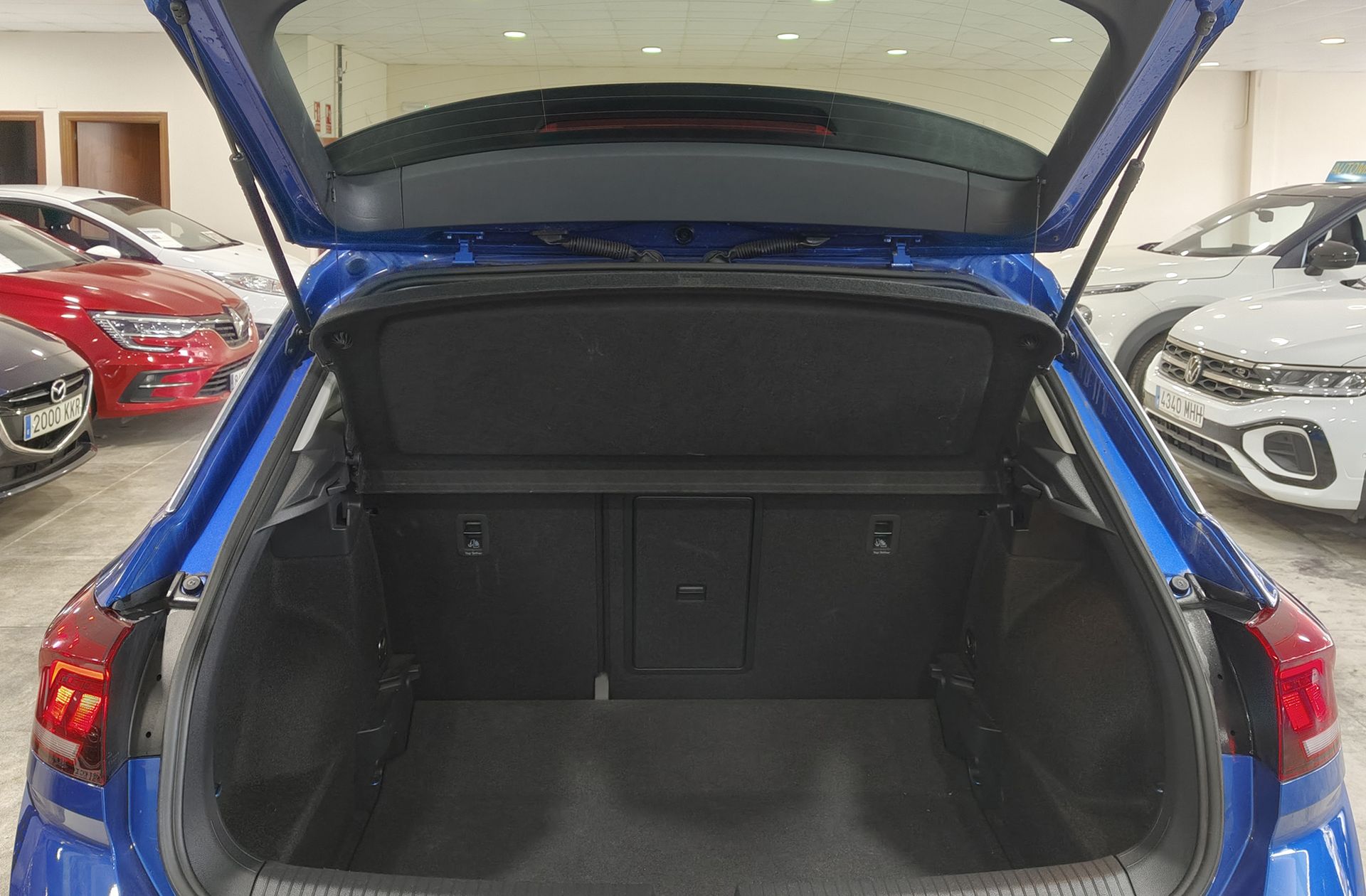Volkswagen T-Roc Life 2.0 TDI DSG - foto 17