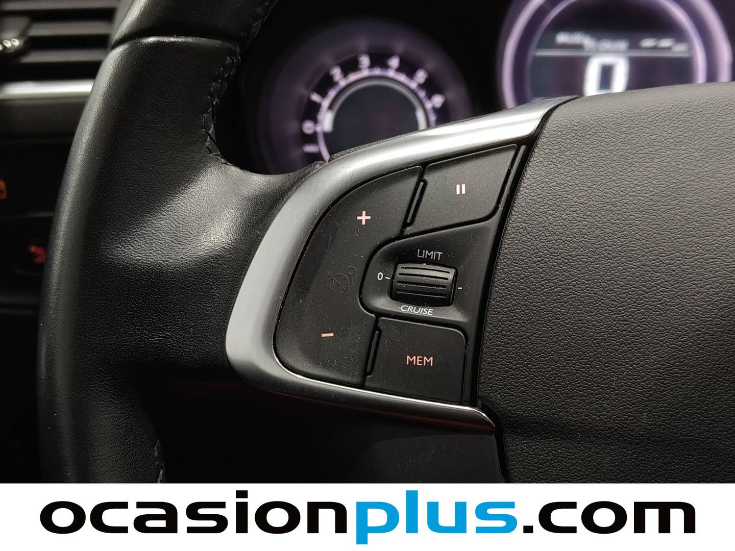 Foto Citroën C4 Citroen C4 PureTech 110 Live Edition (110 CV)