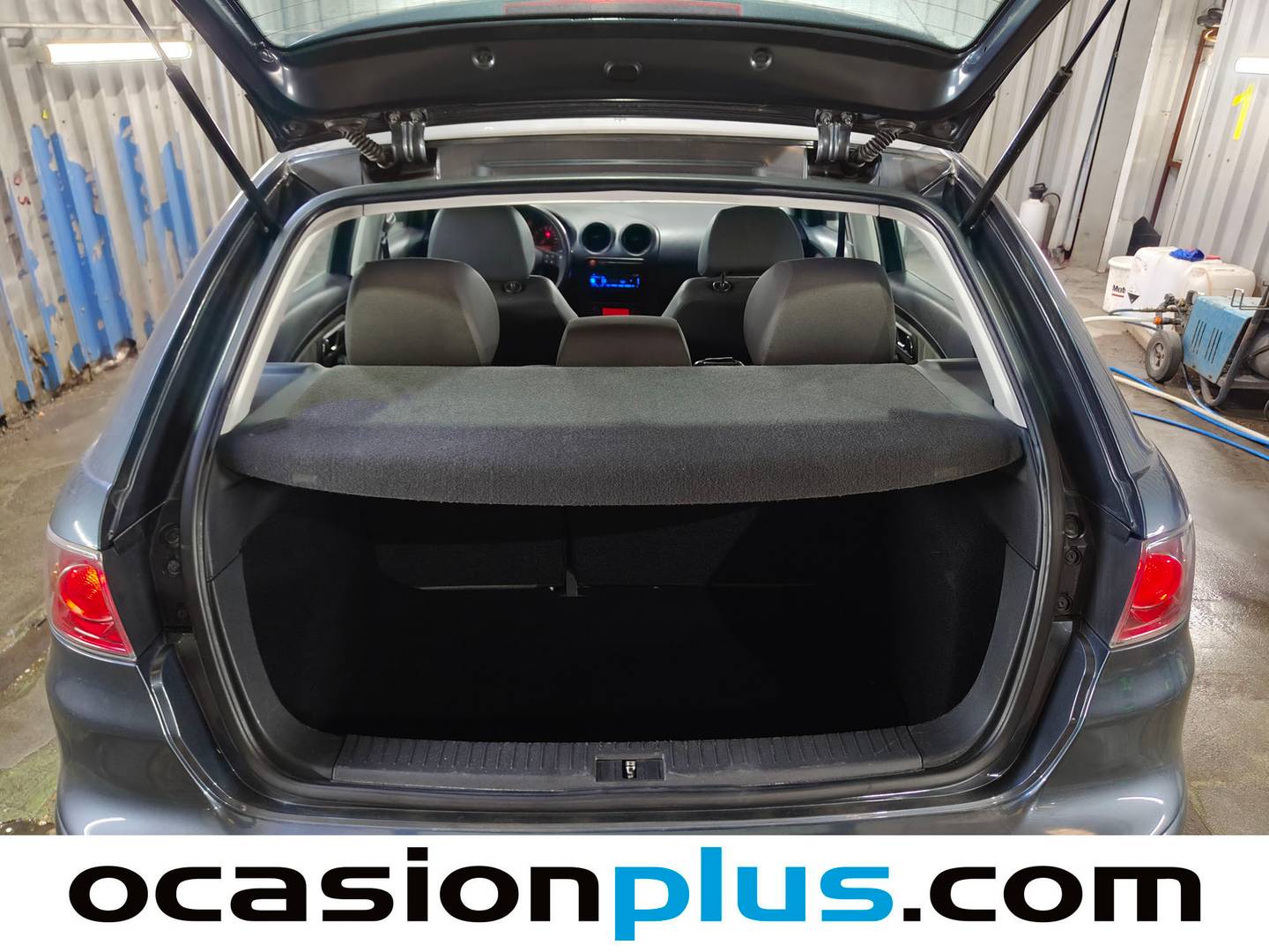 Fotos maletero Seat Ibiza Seat Ibiza 1.4 16v Reference (75 CV)