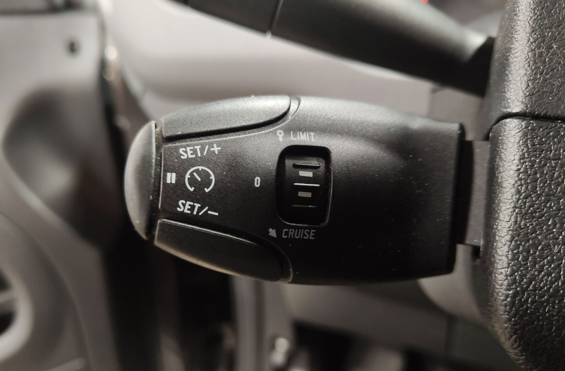 Citroën Berlingo Combi PureTech 110 20 Aniversario - foto 25