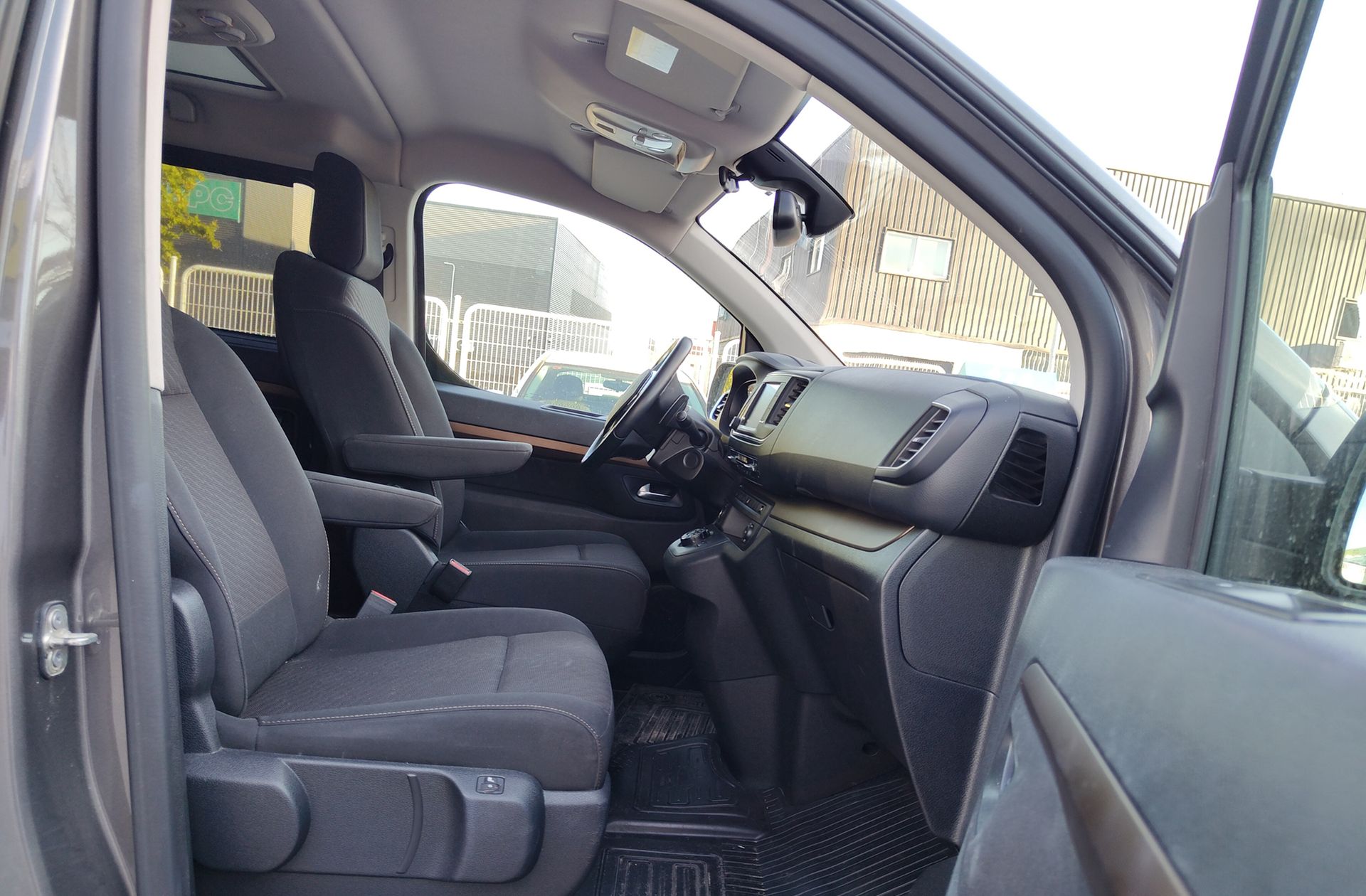 Toyota Proace Verso 2.0D Family Advance Plus L1 8 plazas - foto 22