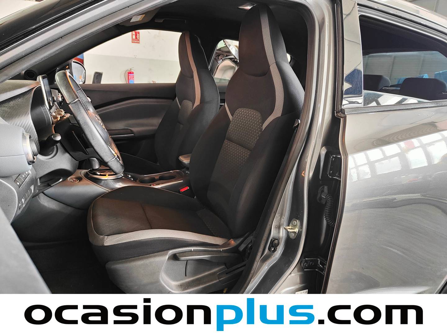 Foto asientos delanteros Nissan JUKE Nissan Juke DIG-T N-Connecta 4x2 DCT (114 CV)