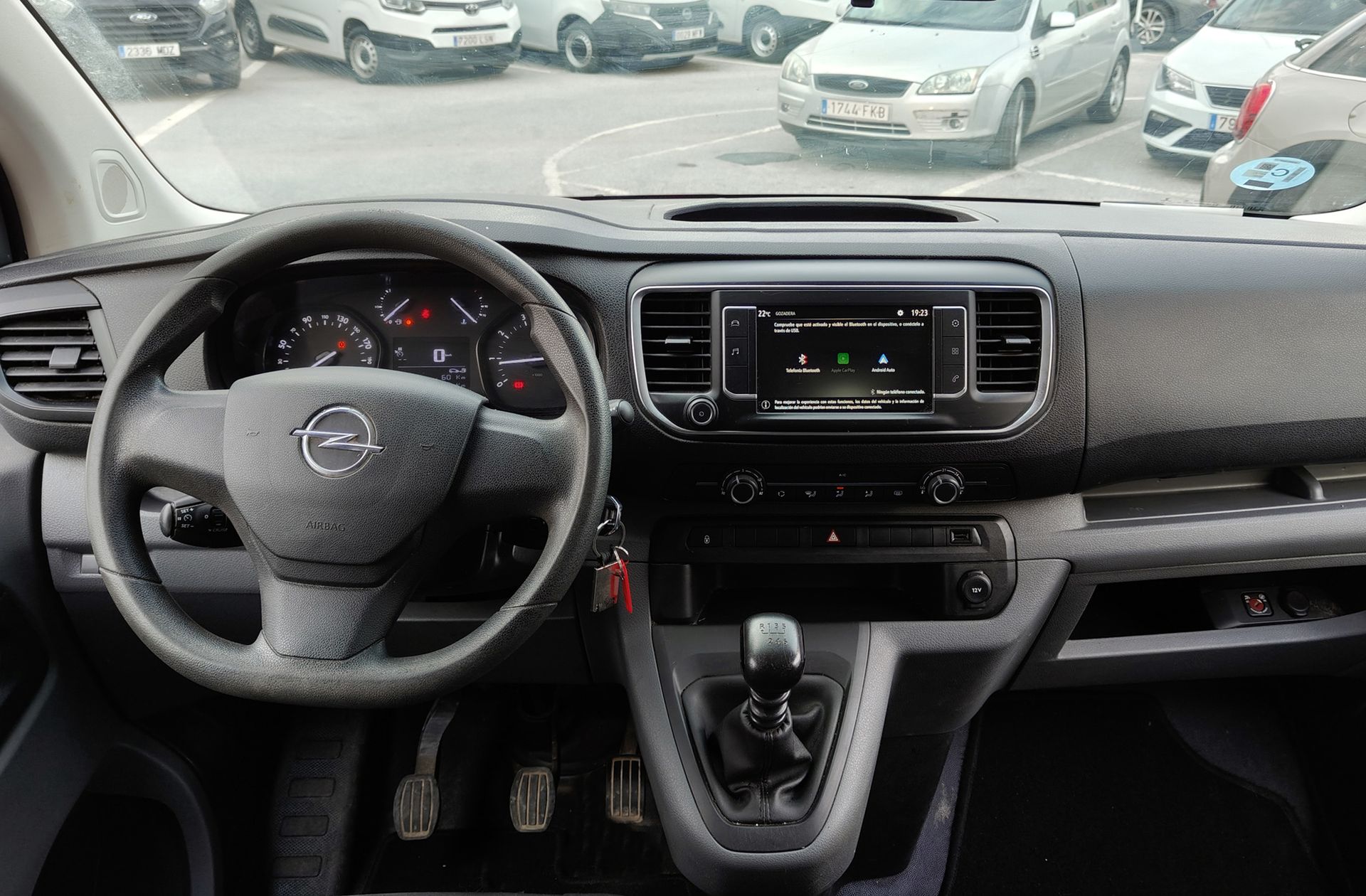 Opel Vivaro 1.5 Diesel M Standart Express 6 plazas - foto 6