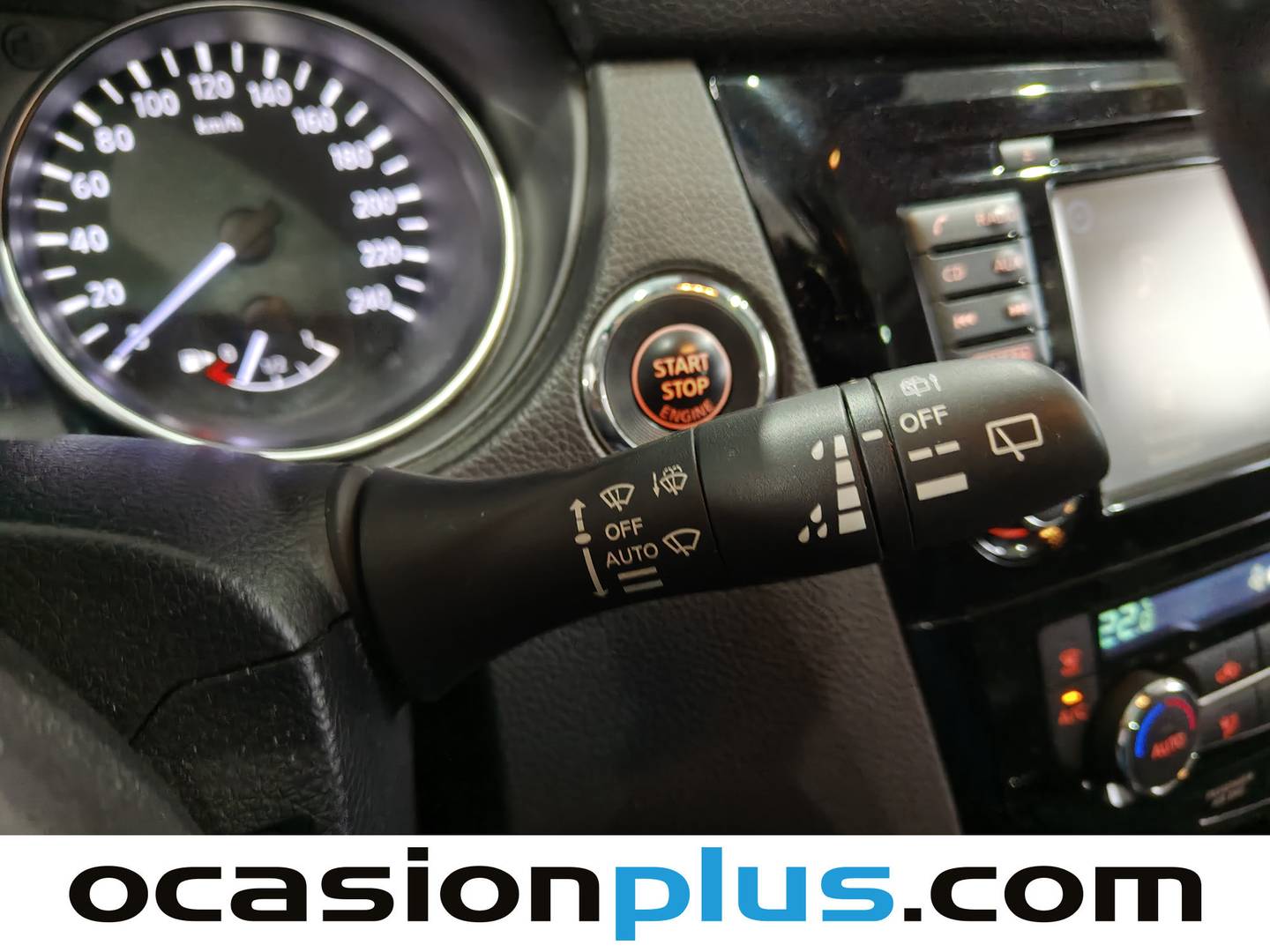 Foto Nissan QASHQAI Nissan Qashqai dCi 110 N-Connecta 4x2 (110 CV)