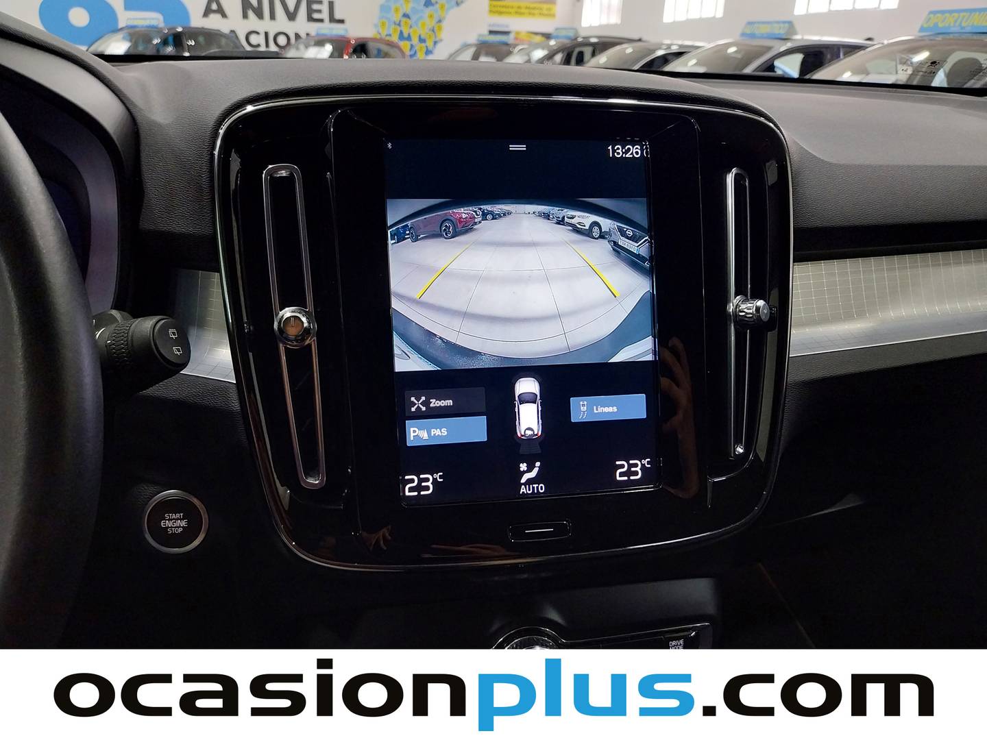 Equipamiento del Volvo XC40 Volvo XC40 T3 Business Plus (163 CV)