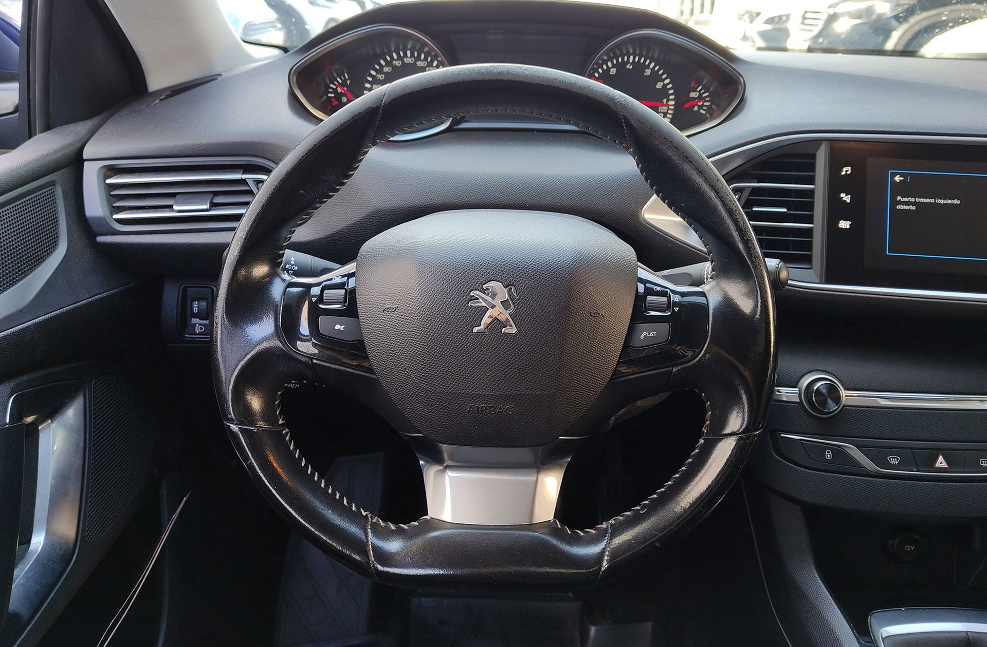 Peugeot 308 PureTech 130 Style - foto 23