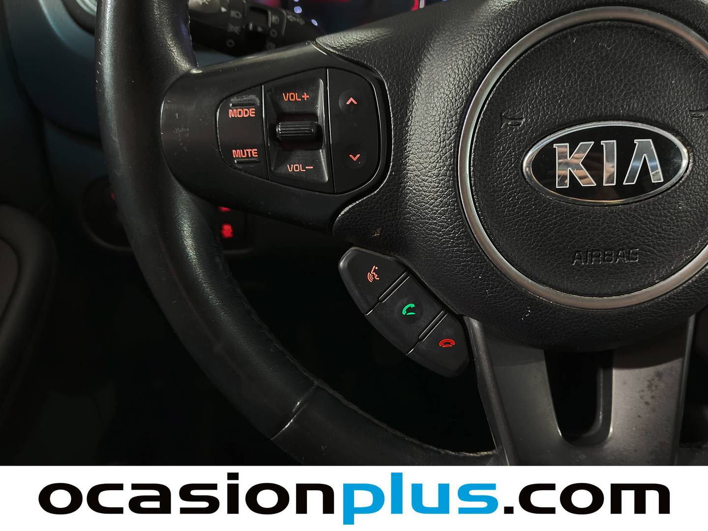 Equipamiento del KIA Carens KIA Carens 1.7 CRDi VGT Concept Eco-Dynamics (115 CV) 7 Plazas