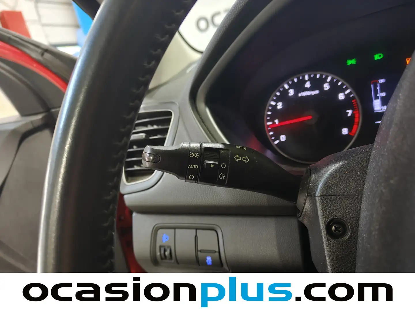 Foto Hyundai i20 Hyundai i20 1.2 MPI Essence LE (75 CV)