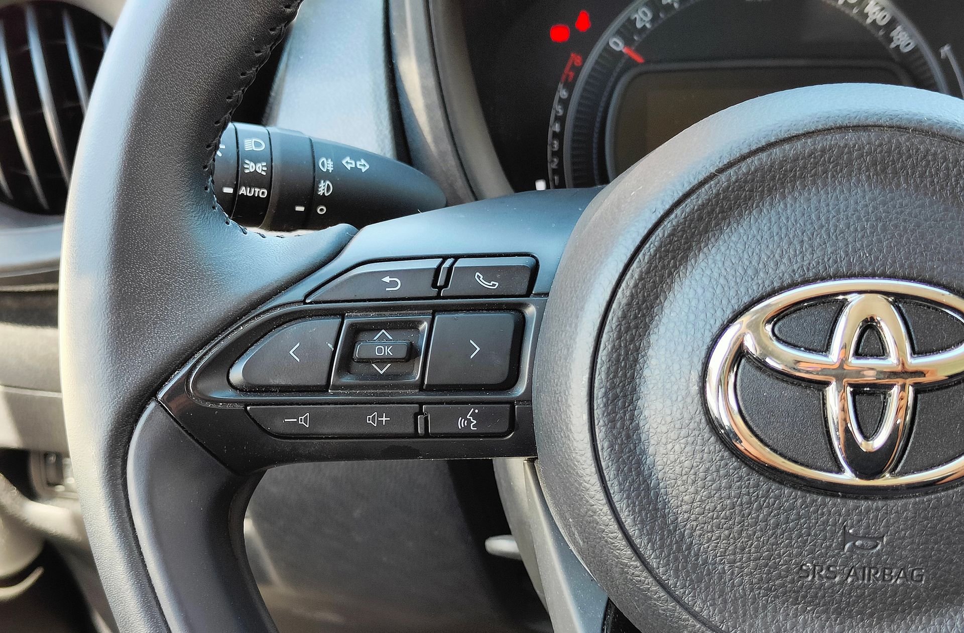 Toyota Aygo X 1.0 VVT-I Play - foto 21