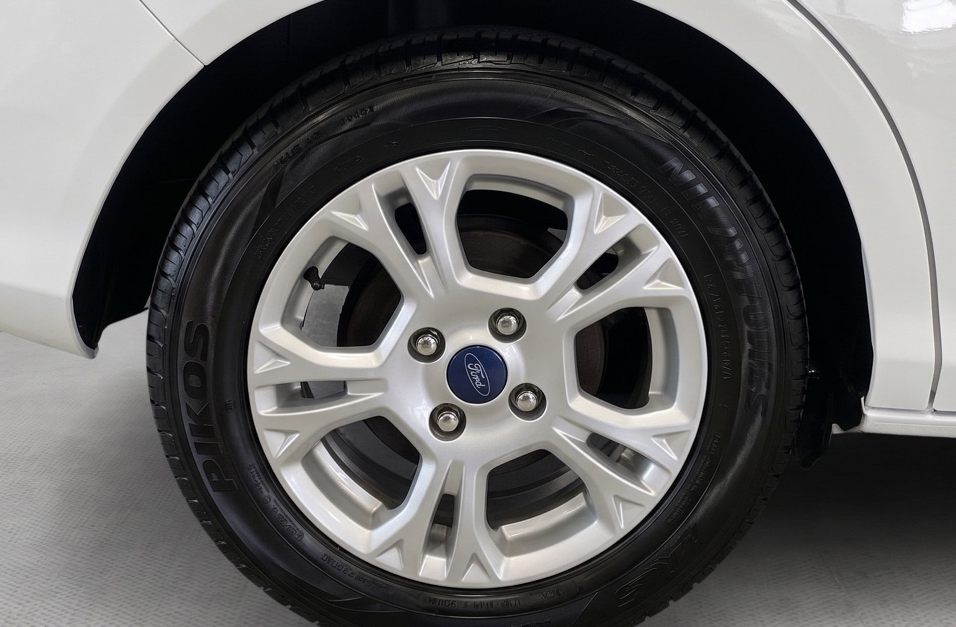 Ford B-Max 1.0 EcoBoost Trend - foto 24