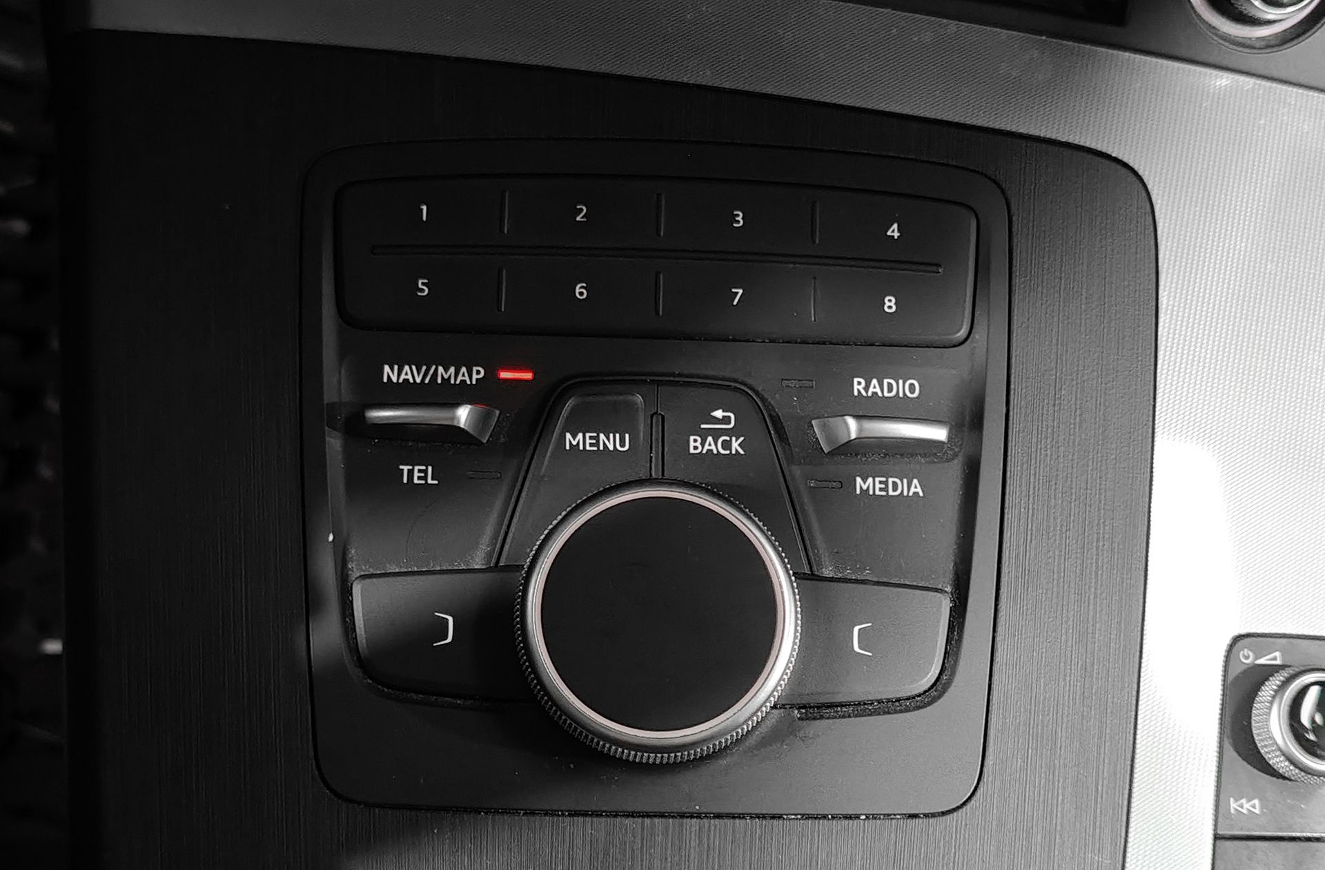 Audi Q5 Design 35 TDI S tronic - foto 37