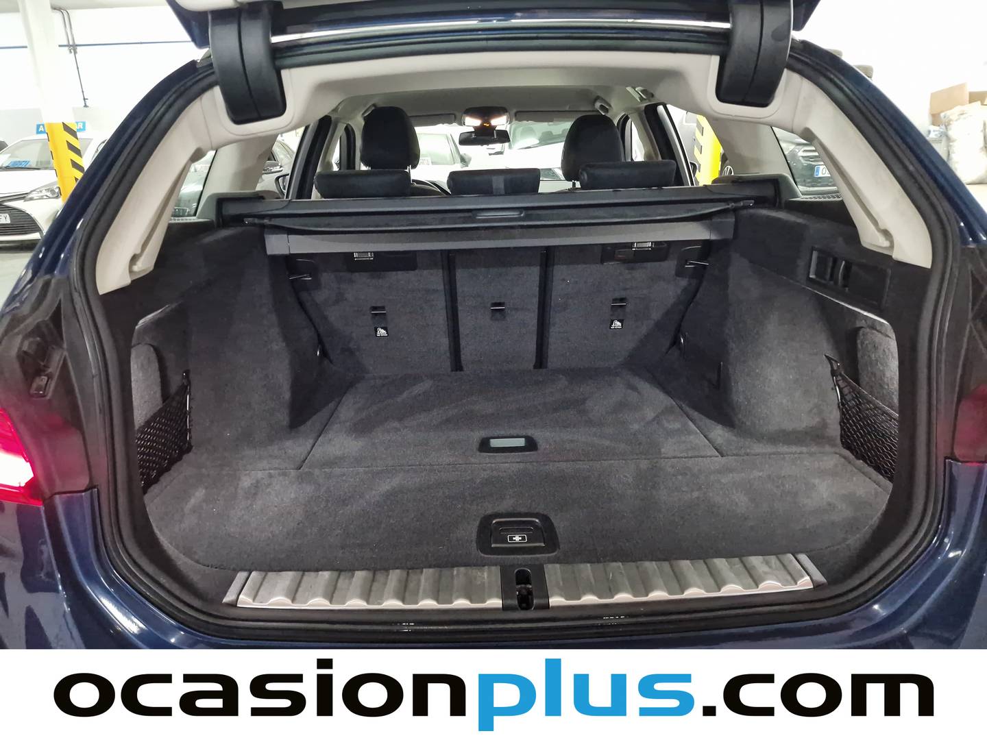 Foto BMW Serie 3 BMW Serie 3 318d Touring (150 CV)